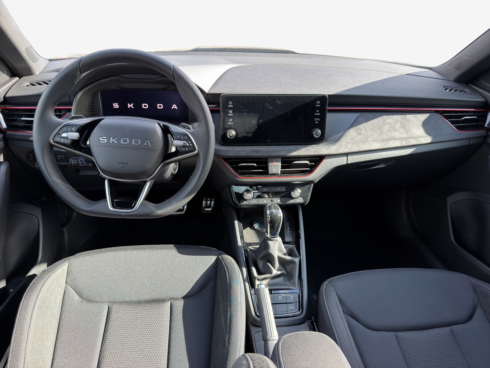 SKODA Kamiq 1.0 TSI Dynamic DSG-image-8