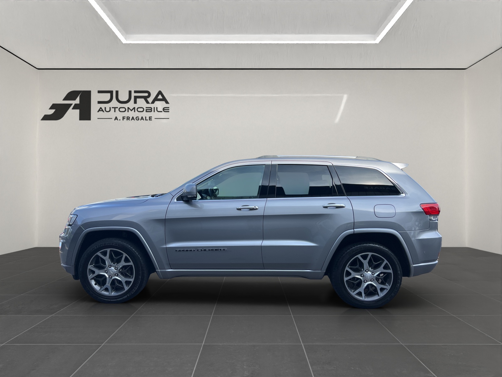 JEEP Grand Cherokee 3.0 CRD 250 Overland-image-3