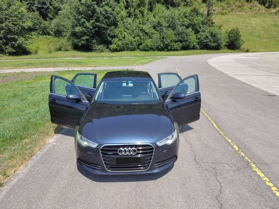 AUDI 3.0 V6 TFSI quattro S-Tr.-image-3