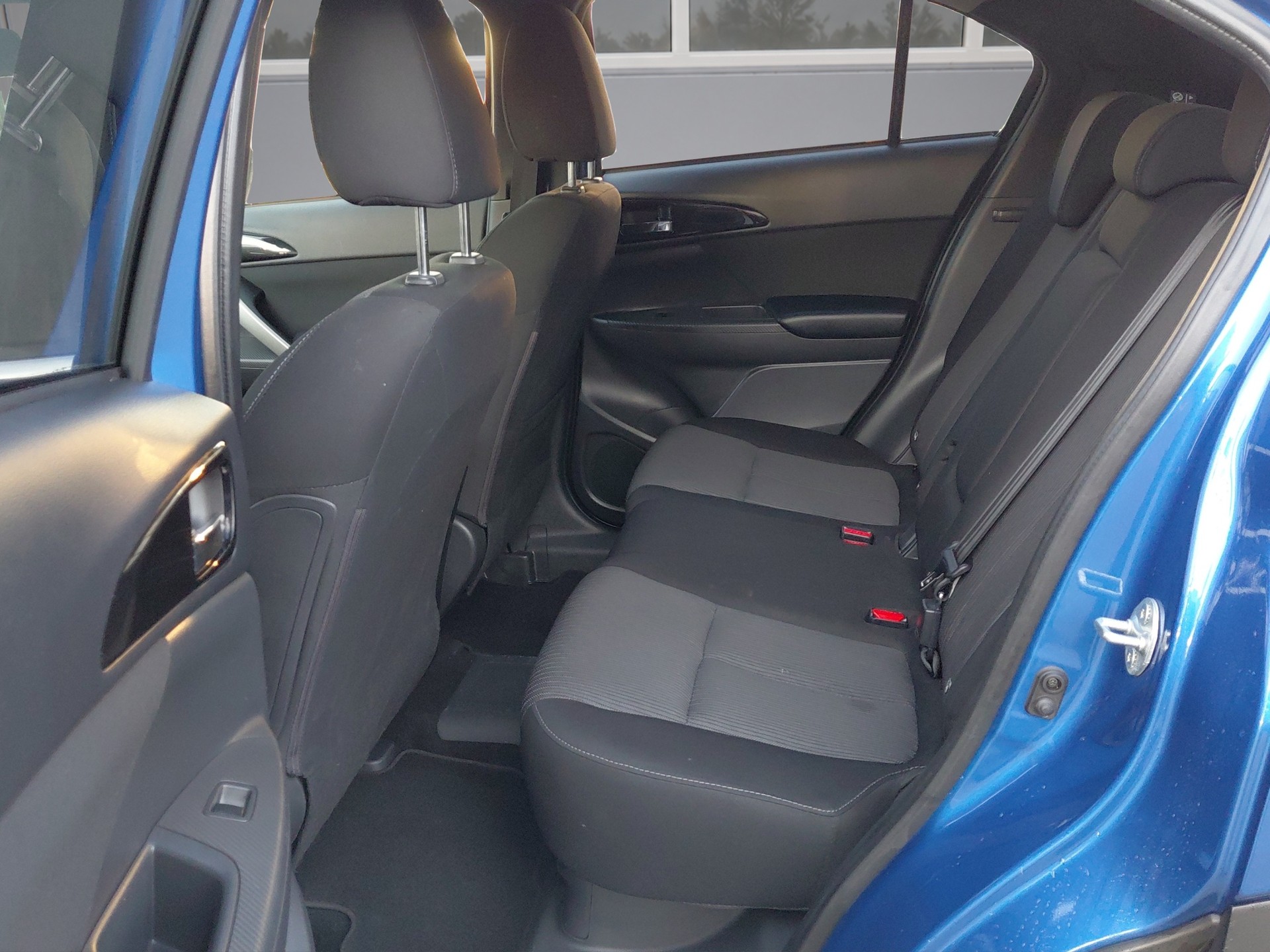 MITSUBISHI Eclipse Cross 2.4 PHEV Intense 4WD-image-10