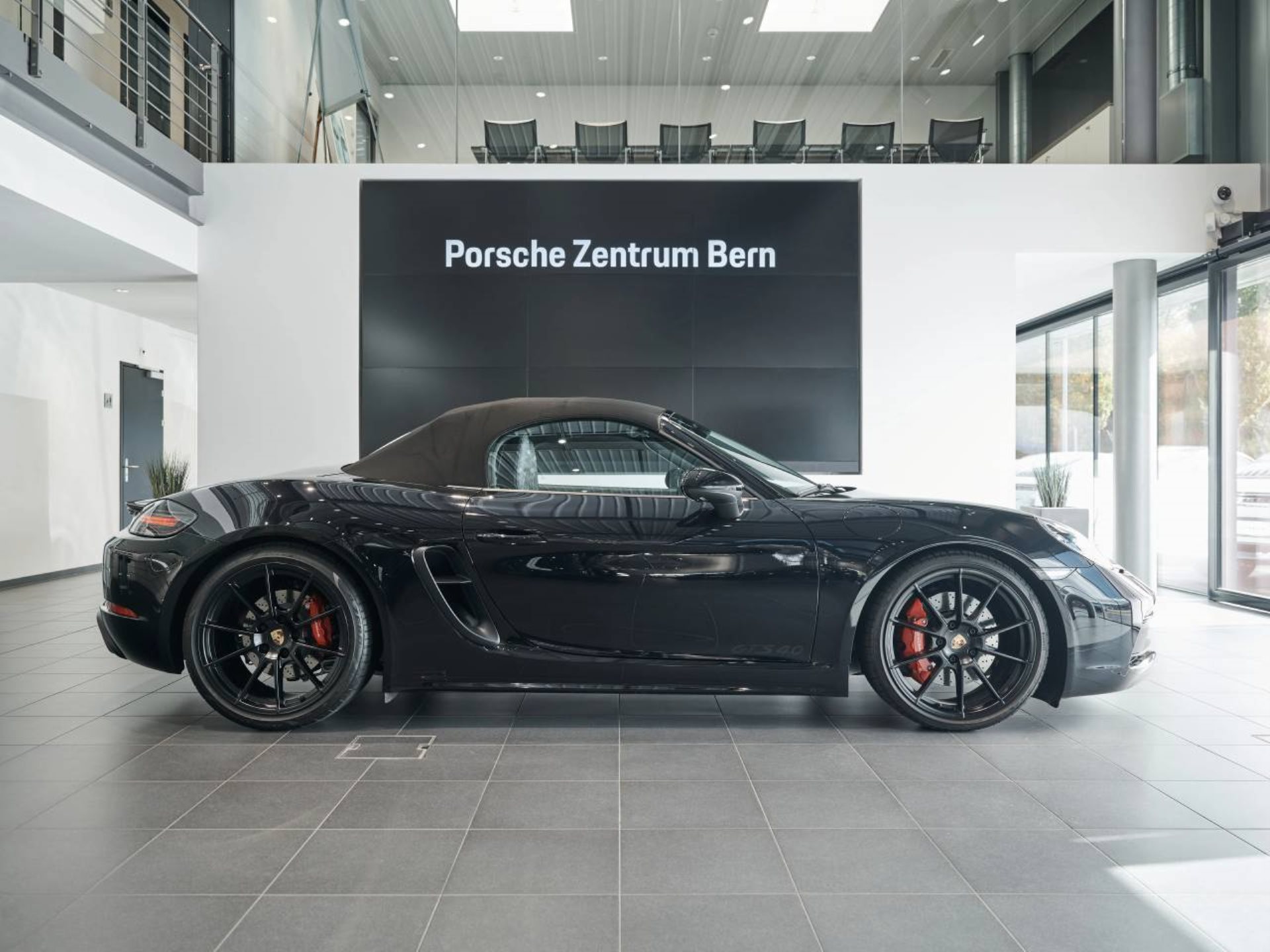 PORSCHE 718 Boxster GTS 4.0-image-14