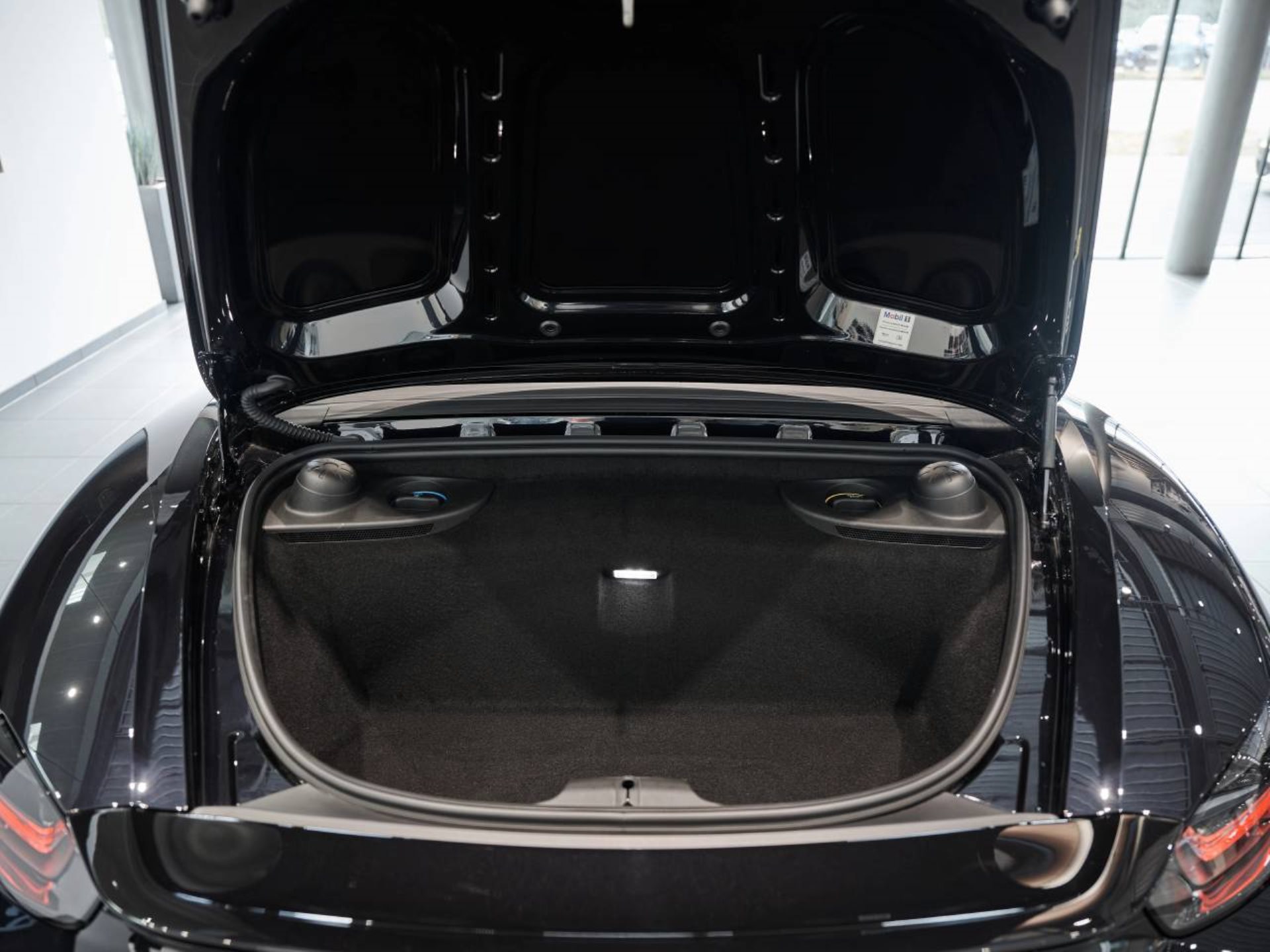 PORSCHE 718 Boxster GTS 4.0-image-6