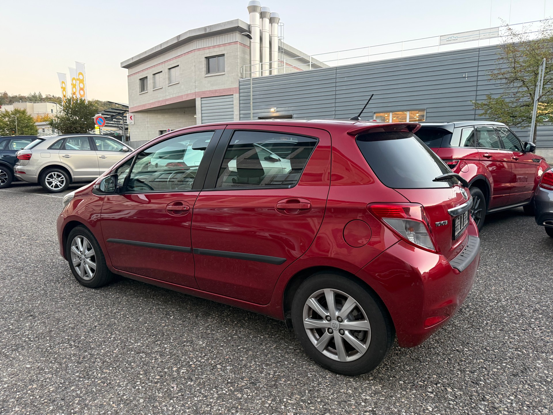 TOYOTA Yaris 1.33 Sol Premium-image-4