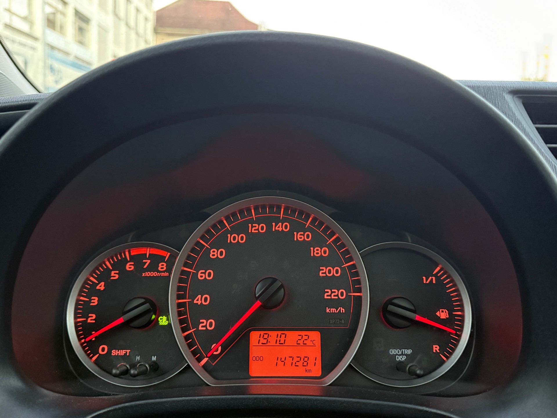 TOYOTA Yaris 1.33 Sol Premium-image-8