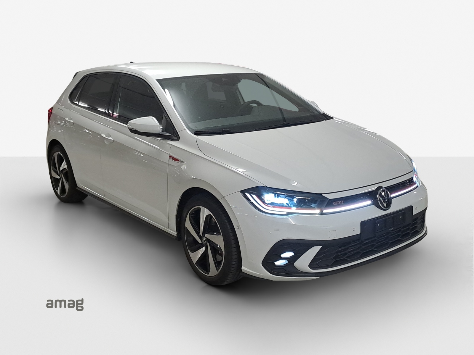 VW Polo 2.0 TSI GTI DSG-image-5
