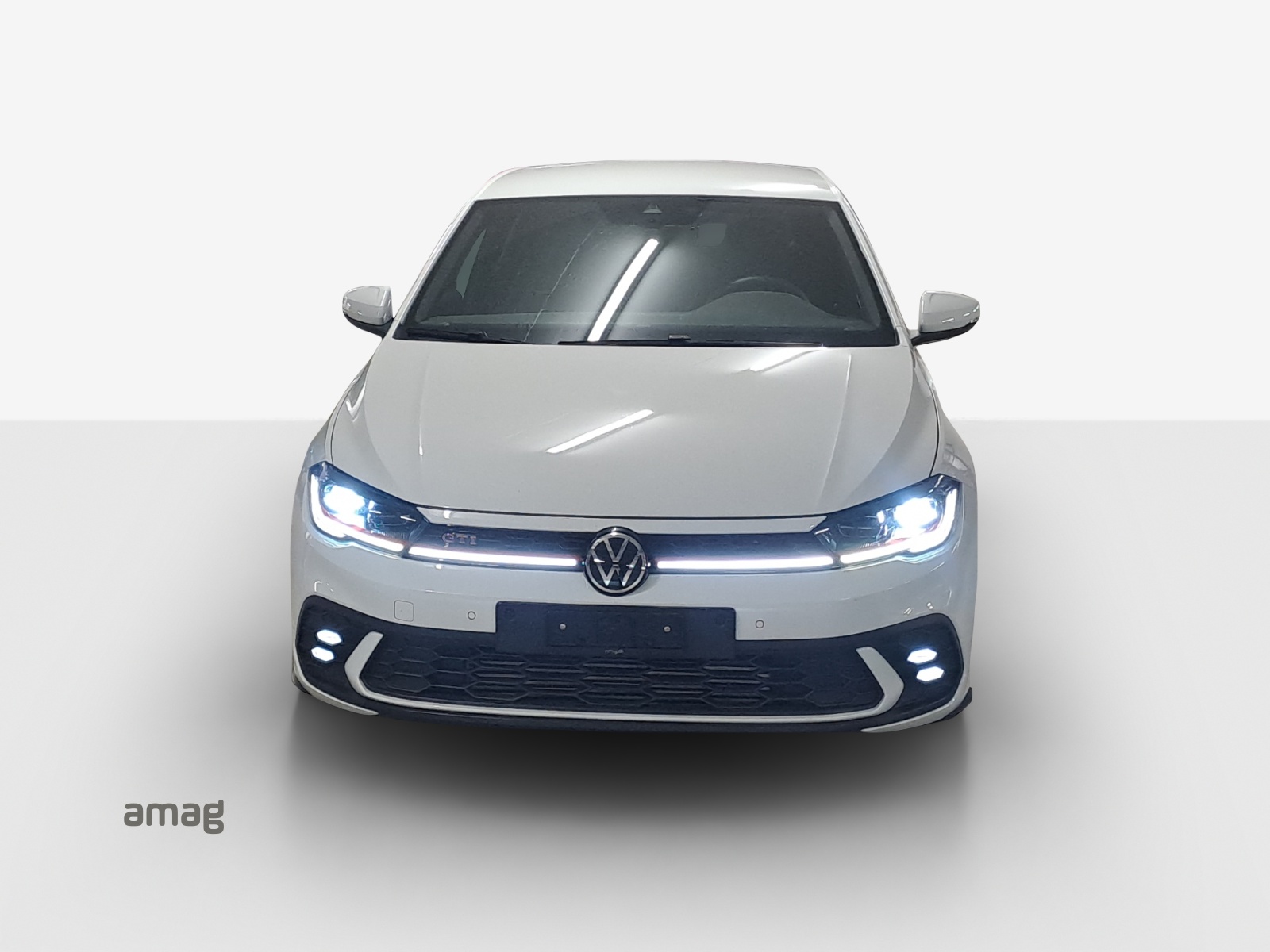 VW Polo 2.0 TSI GTI DSG-image-6