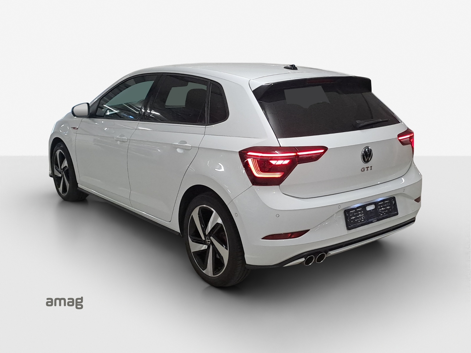 VW Polo 2.0 TSI GTI DSG-image-2