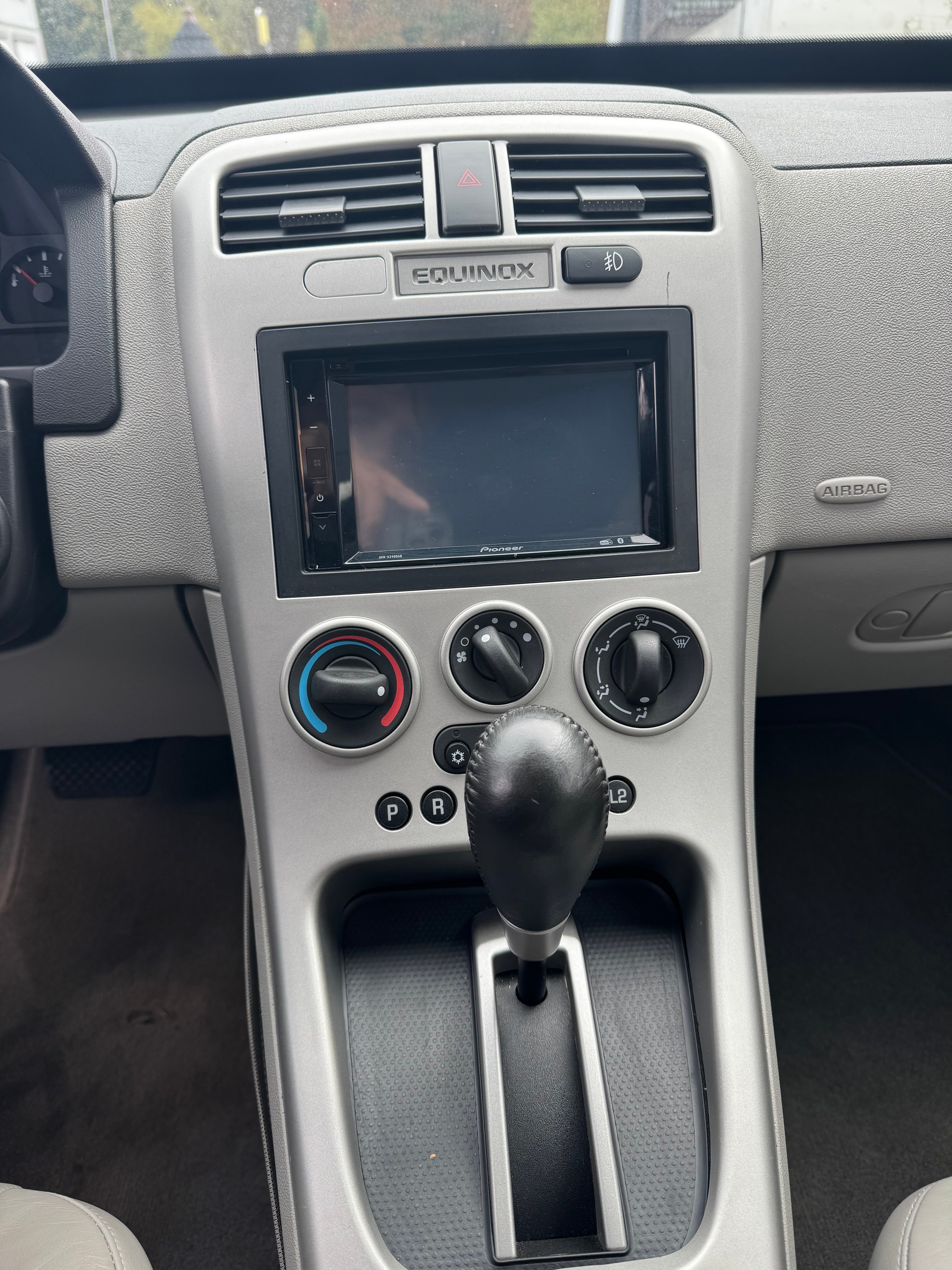 CHEVROLET Equinox-image-5