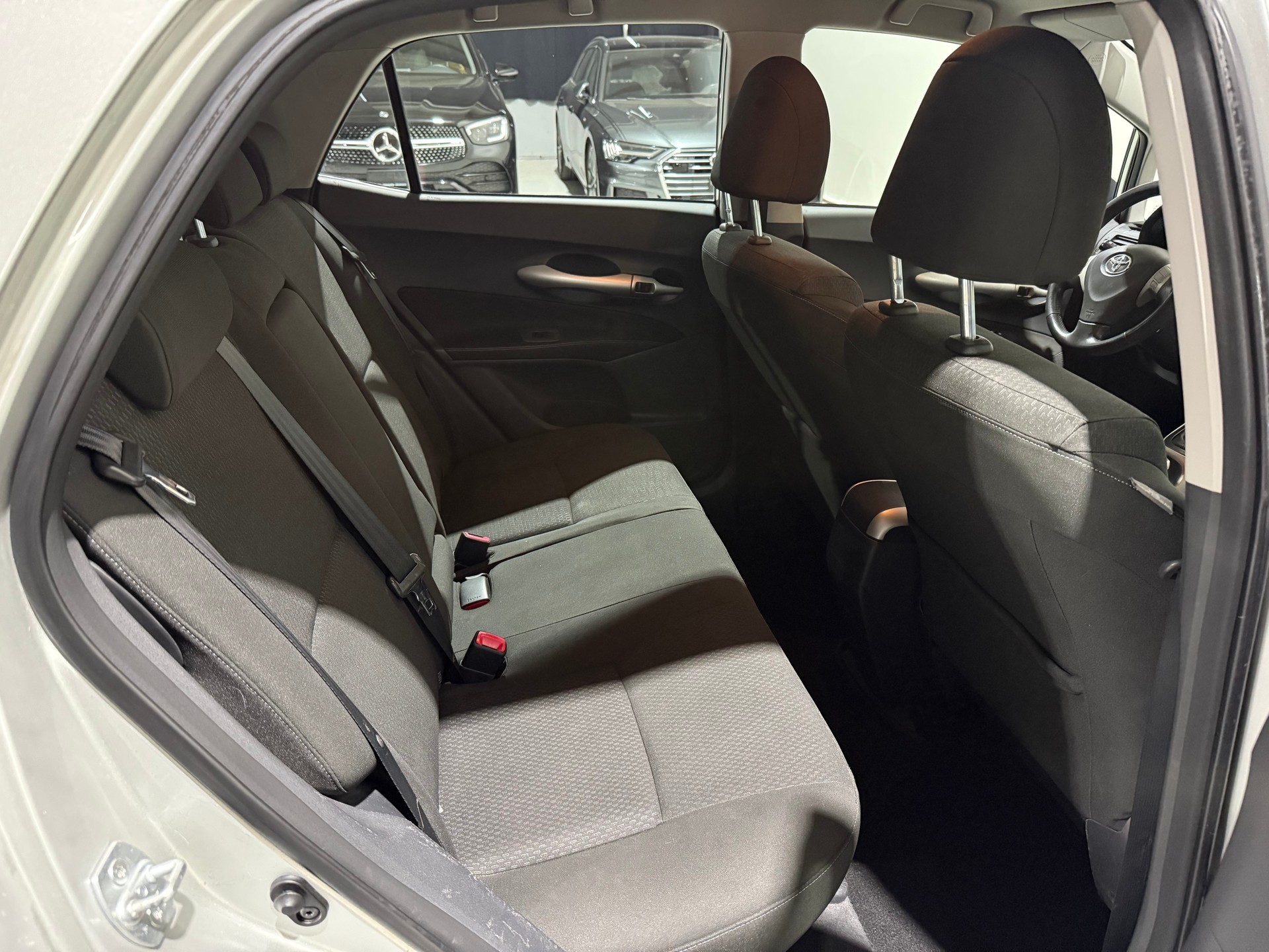 TOYOTA Auris 2.2 D-4D CleanPower Linea Sol Premium-image-15