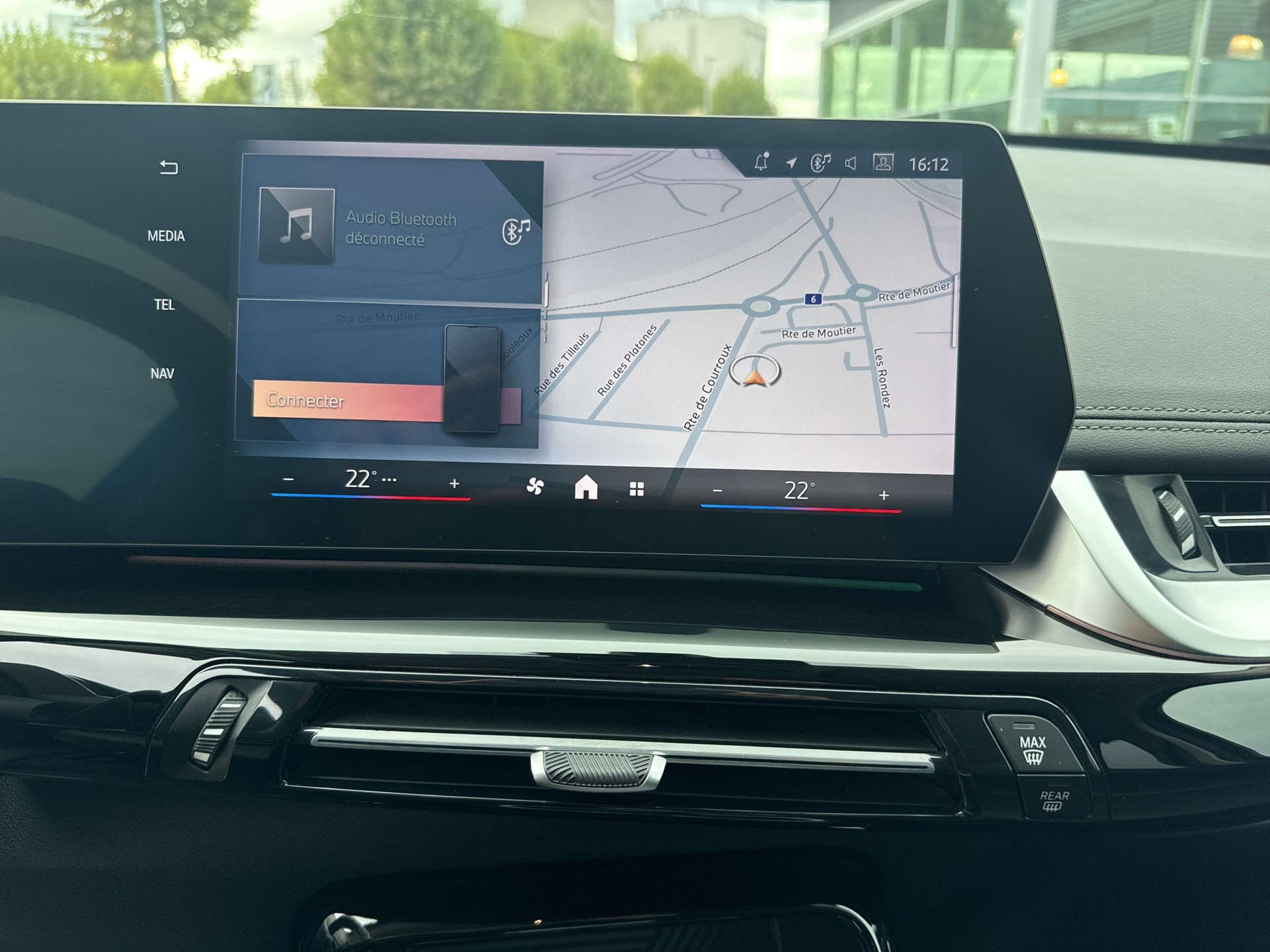 BMW X1 sDrive 18i xLine-image-10