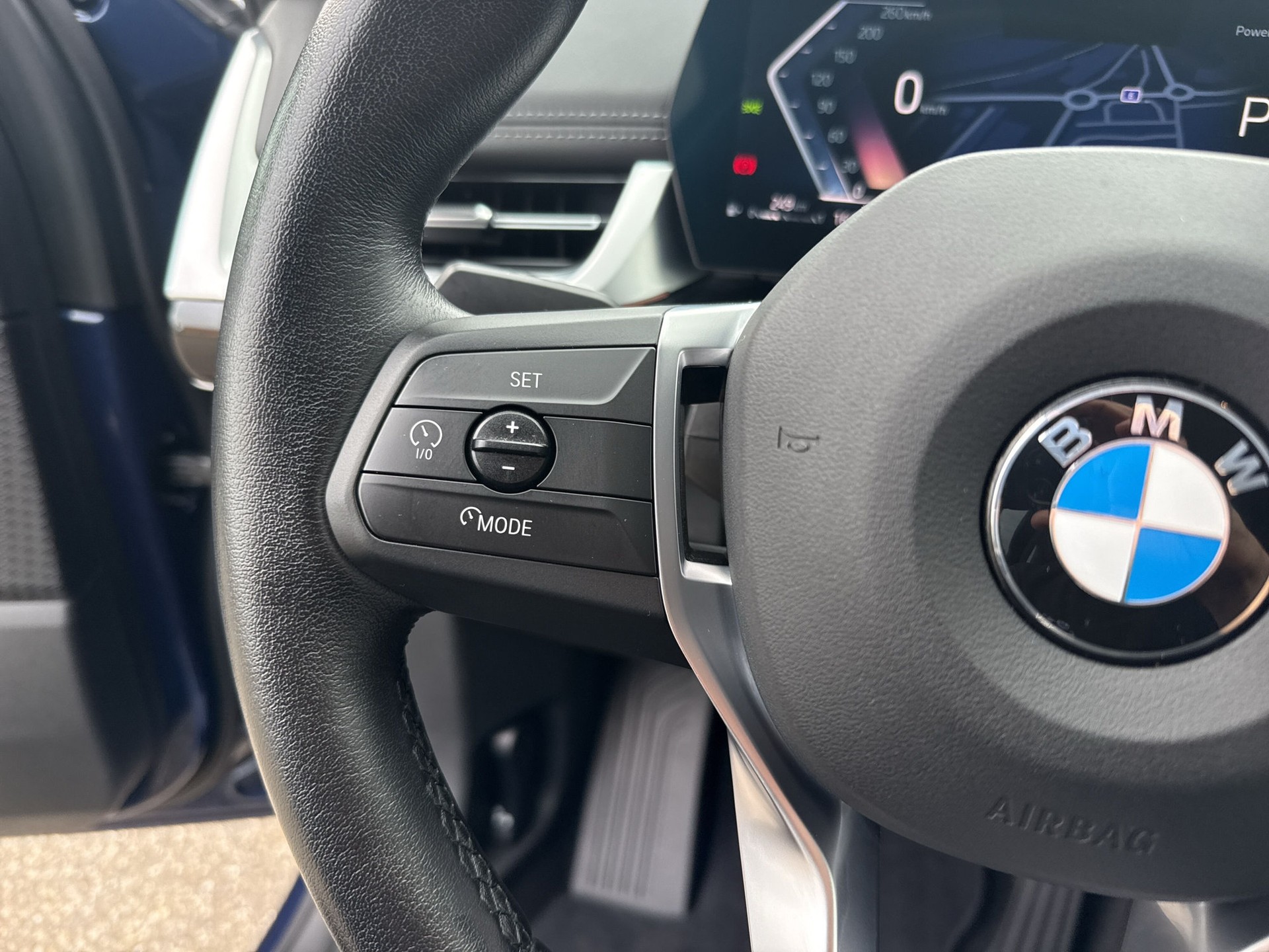 BMW X1 sDrive 18i xLine-image-14