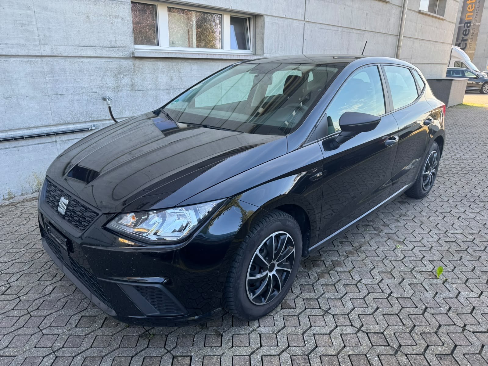 SEAT Ibiza 1.0 MPI Reference-image-1