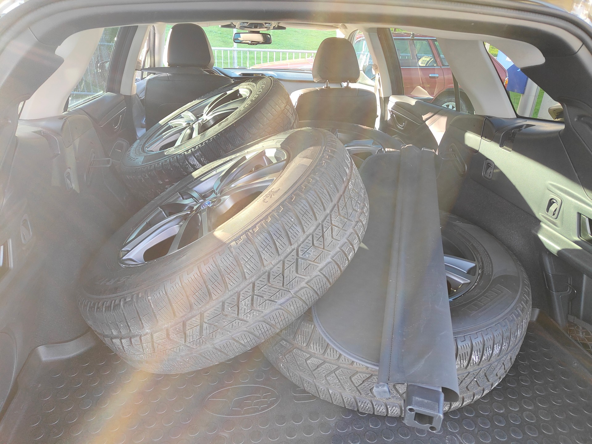SUBARU Outback 2.5i Luxury AWD Lineartronic-image-6