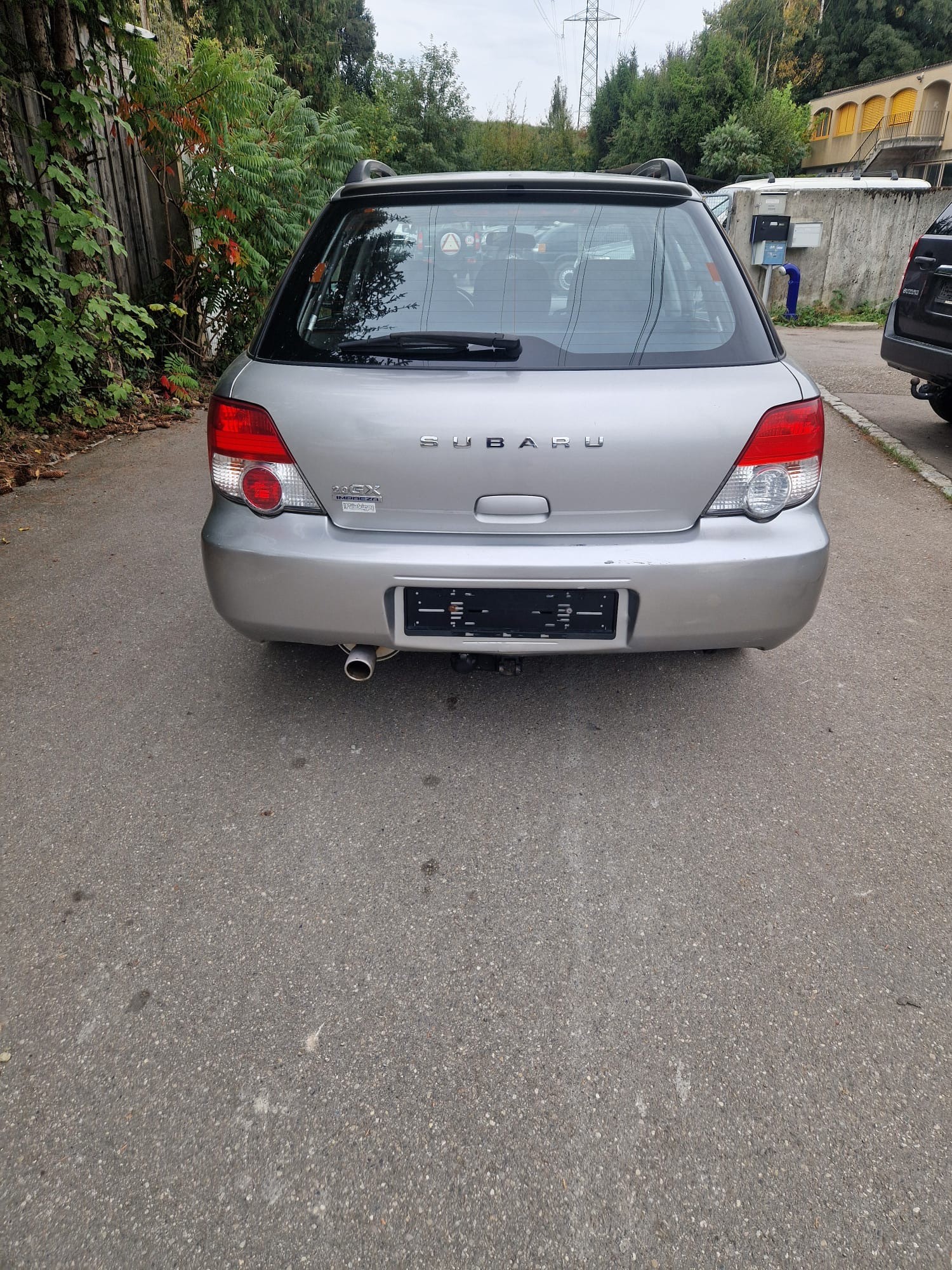 SUBARU Impreza 2.0-image-2