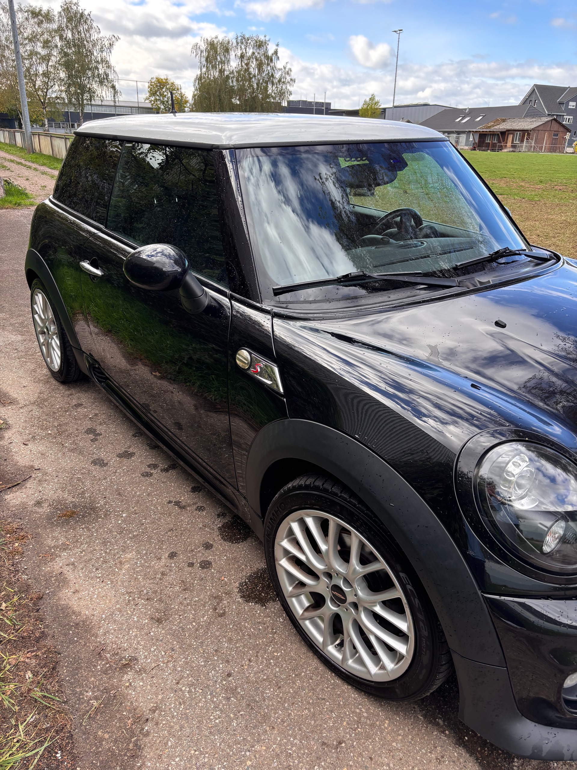 MINI 1.6i Cooper S-image-2