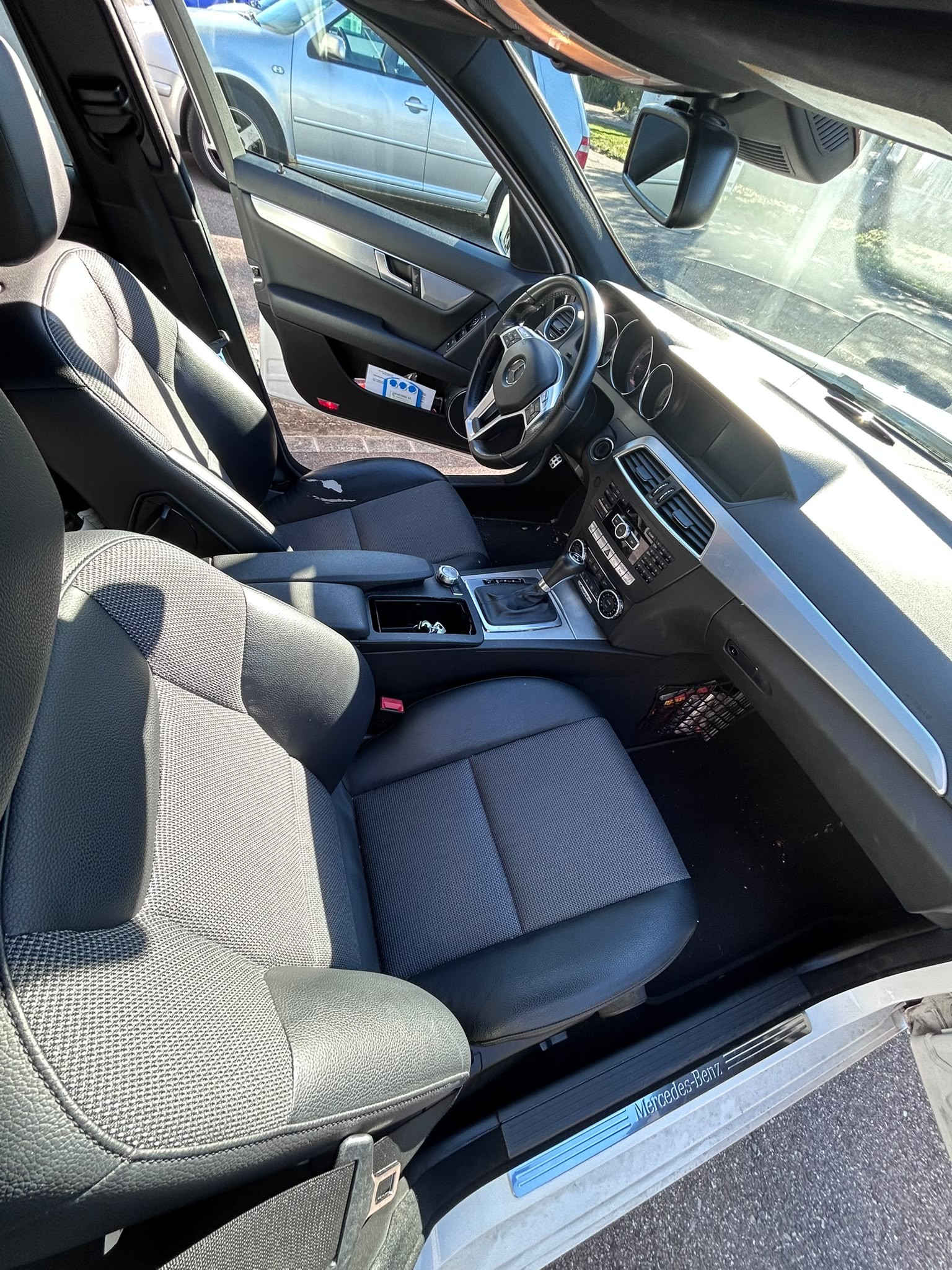 MERCEDES-BENZ C 250 CDI 4m-image-4
