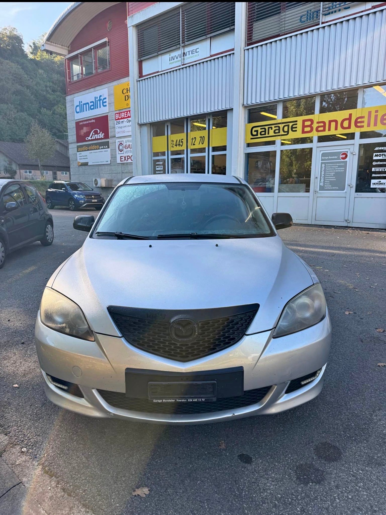 Car photo