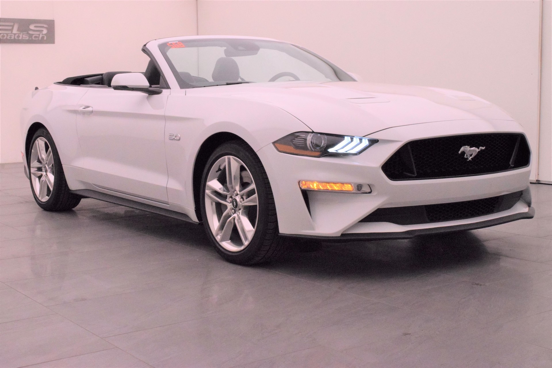FORD Mustang 5.0 GT Convertible 55 Years-image-1