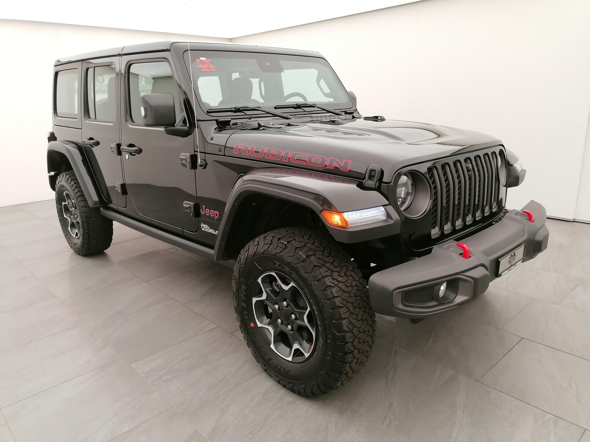 JEEP Wrangler 2.0 Rubicon Unlimited-showroom-element-2