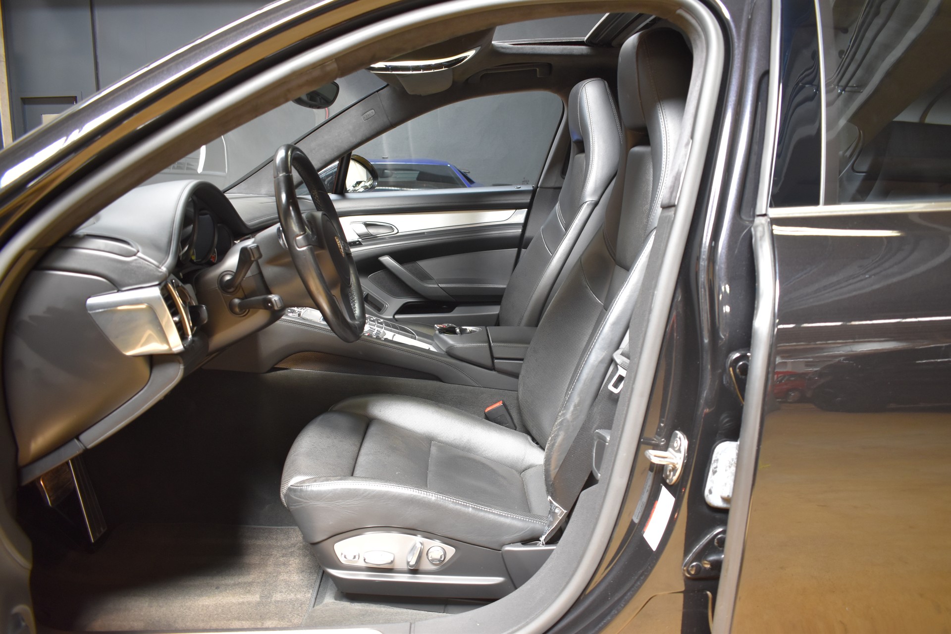 PORSCHE Panamera 4S 4.8 PDK-image-7