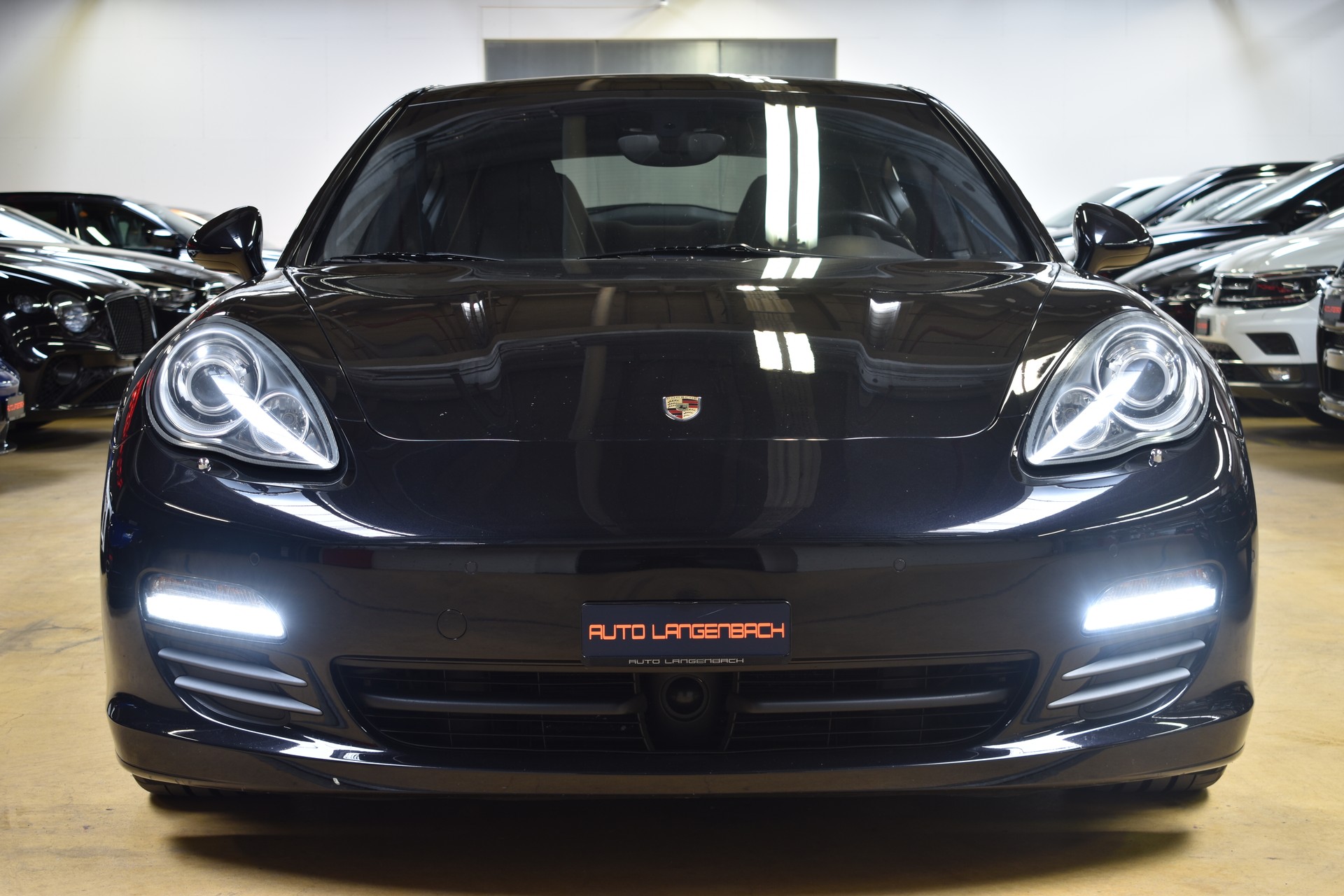 PORSCHE Panamera 4S 4.8 PDK-image-4