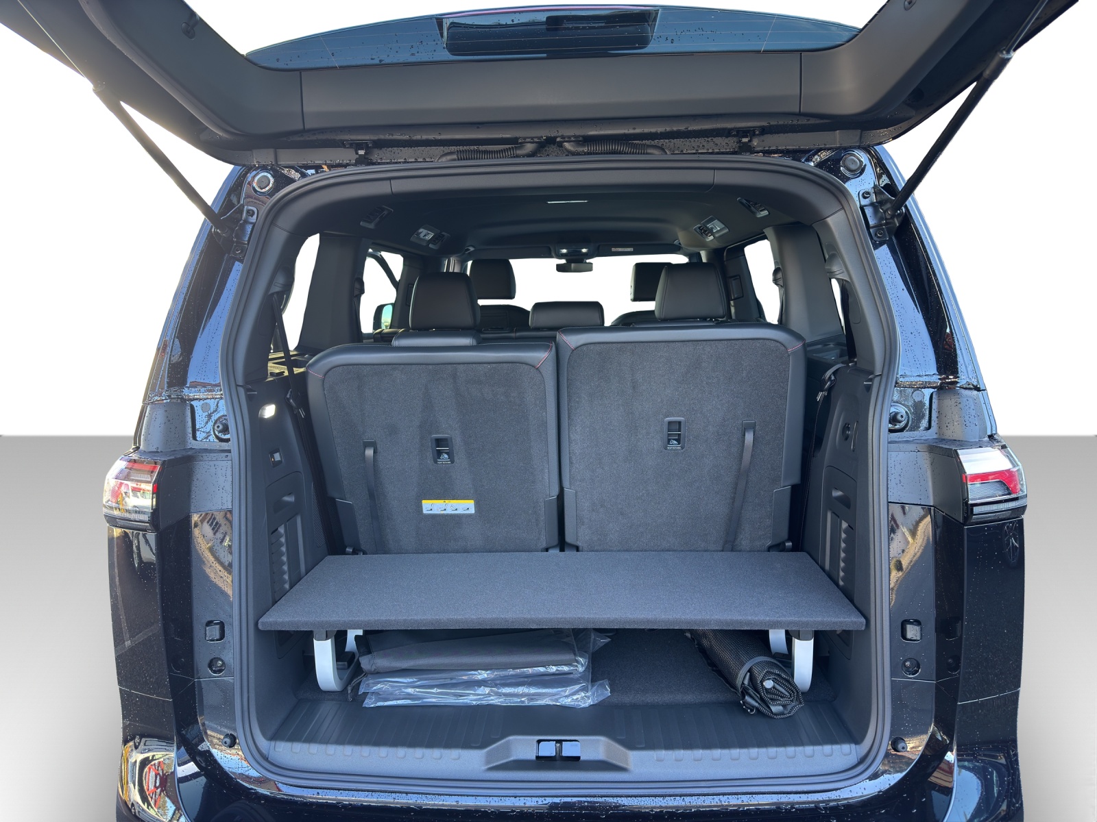 VW ID.Buzz LWB GTX 4 Motion-image-14