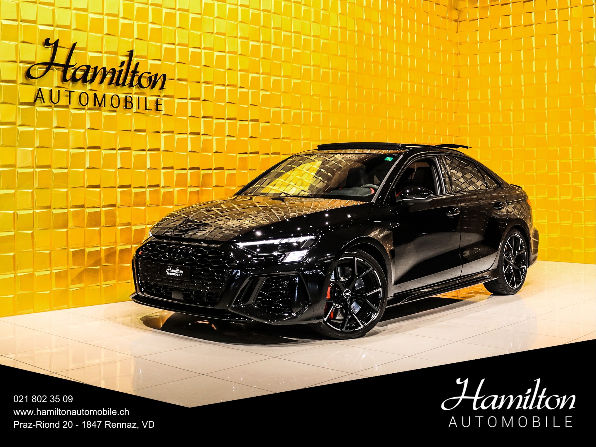 AUDI RS3 Limousine 2.5 TSI quattro S-tronic FULL