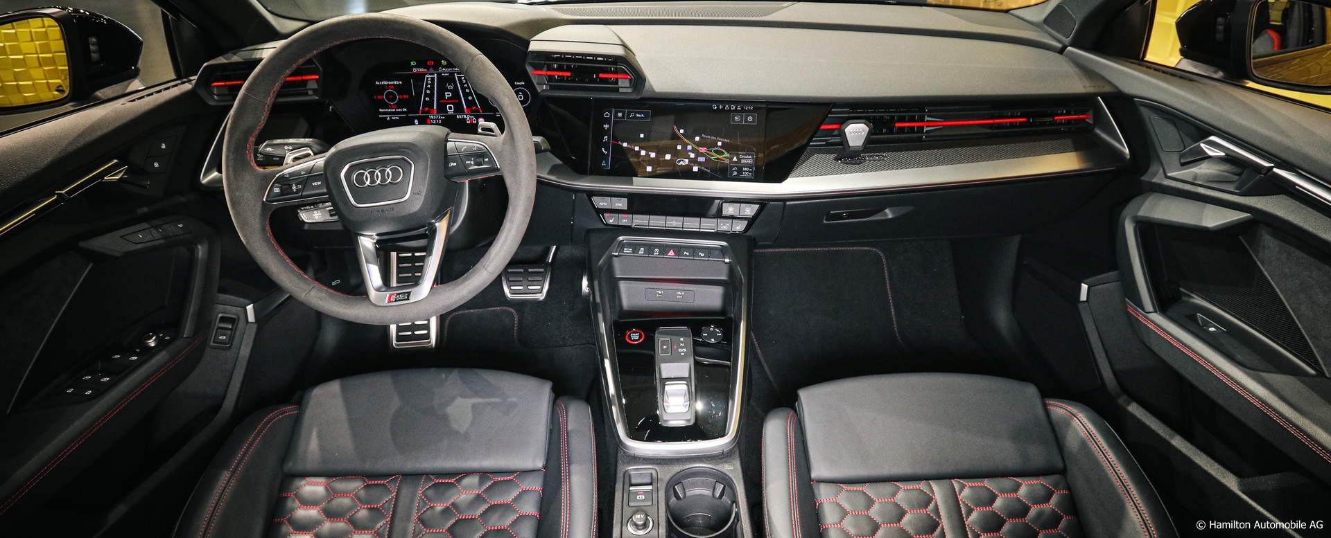 AUDI RS3 Limousine 2.5 TSI quattro S-tronic FULL-image-18