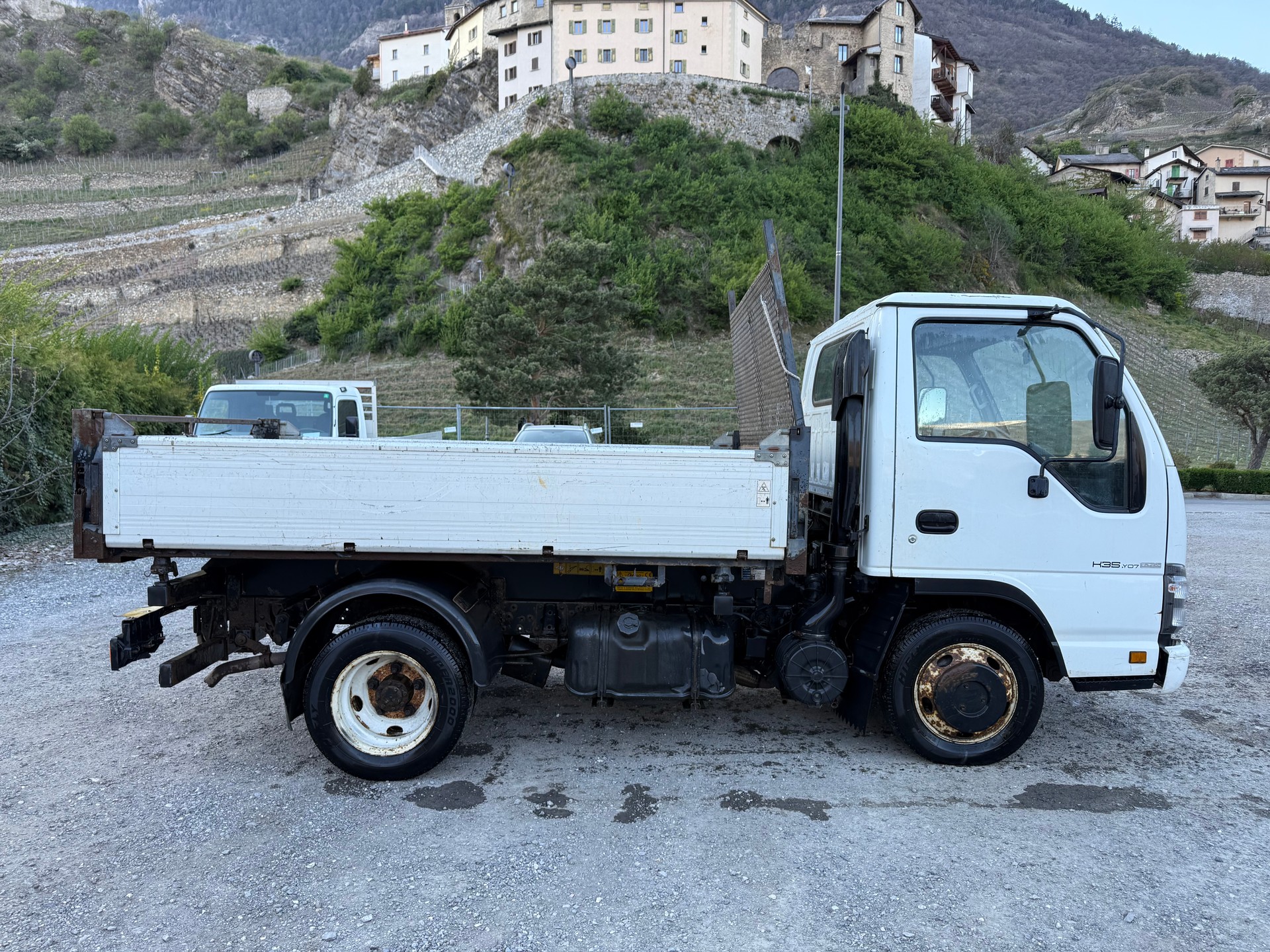 ISUZU NKR 85 - K 35Y07-image-6