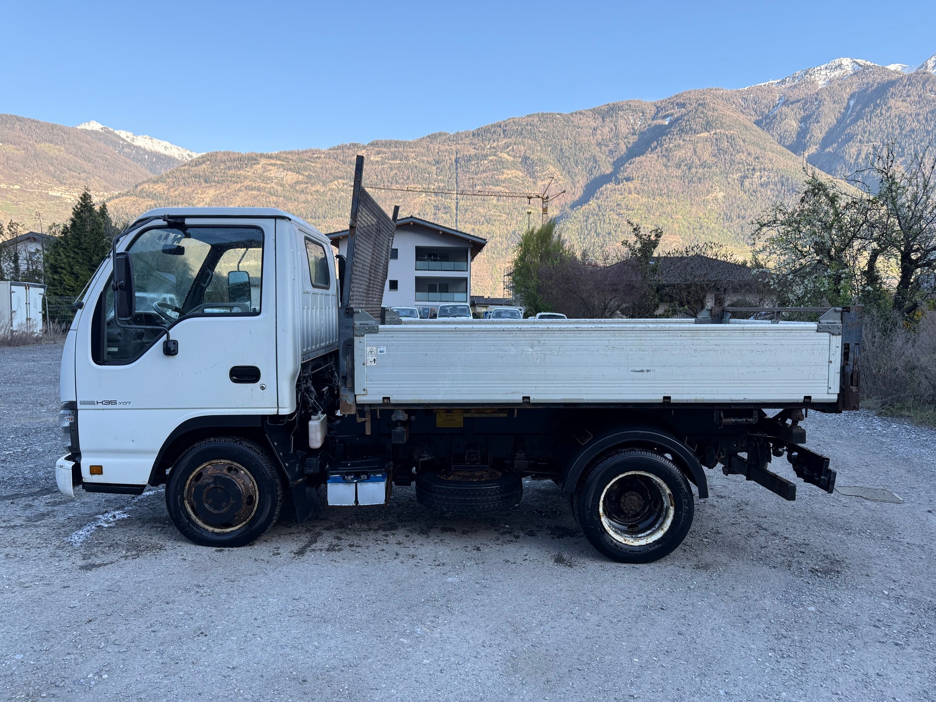 ISUZU NKR 85 - K 35Y07-image-5
