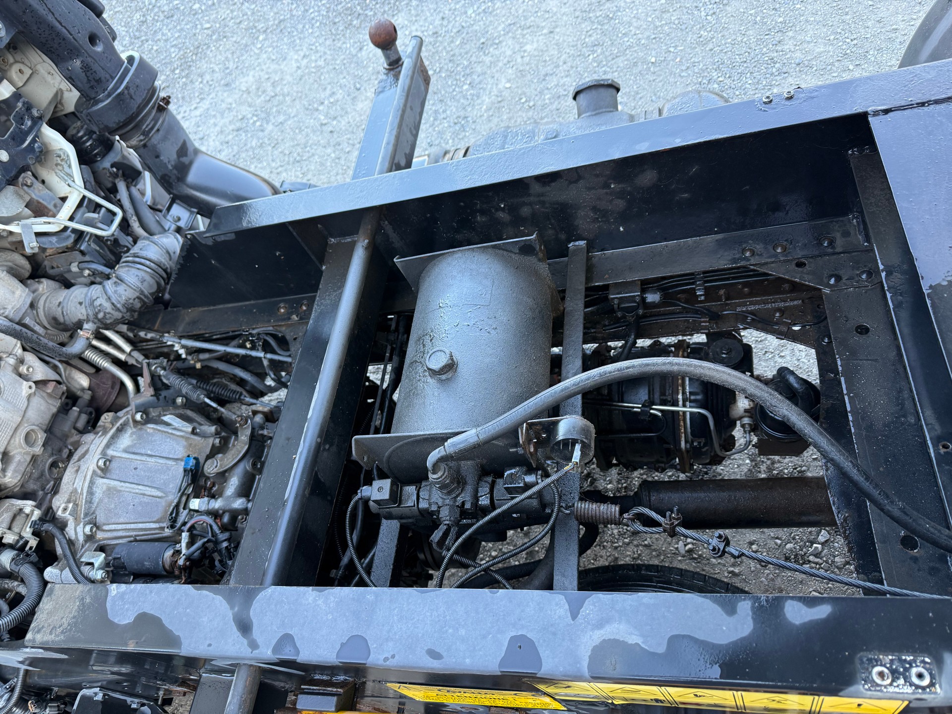 ISUZU NKR 85 - K 35Y07-image-14