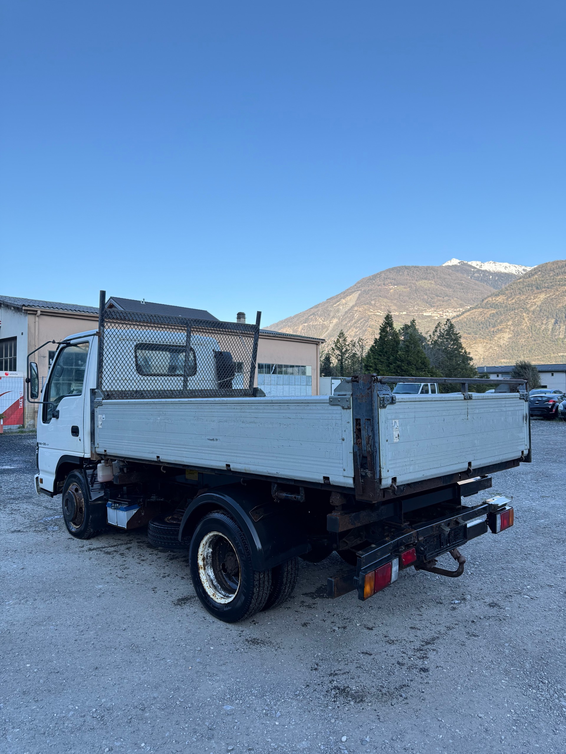 ISUZU NKR 85 - K 35Y07-image-4