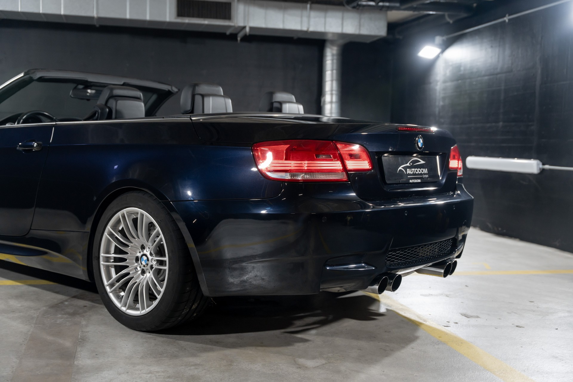 BMW M3 Cabriolet-image-3
