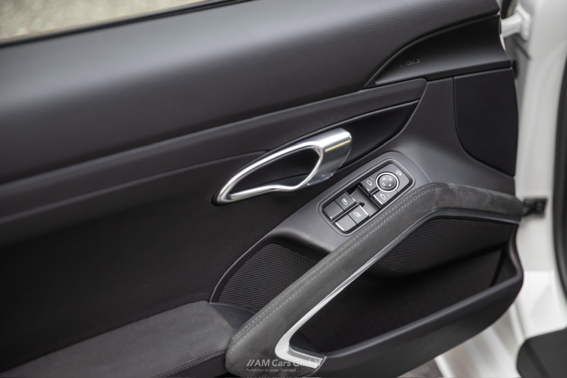 PORSCHE 718 Cayman GTS 4.0 PDK / Porsche Approved-image-13