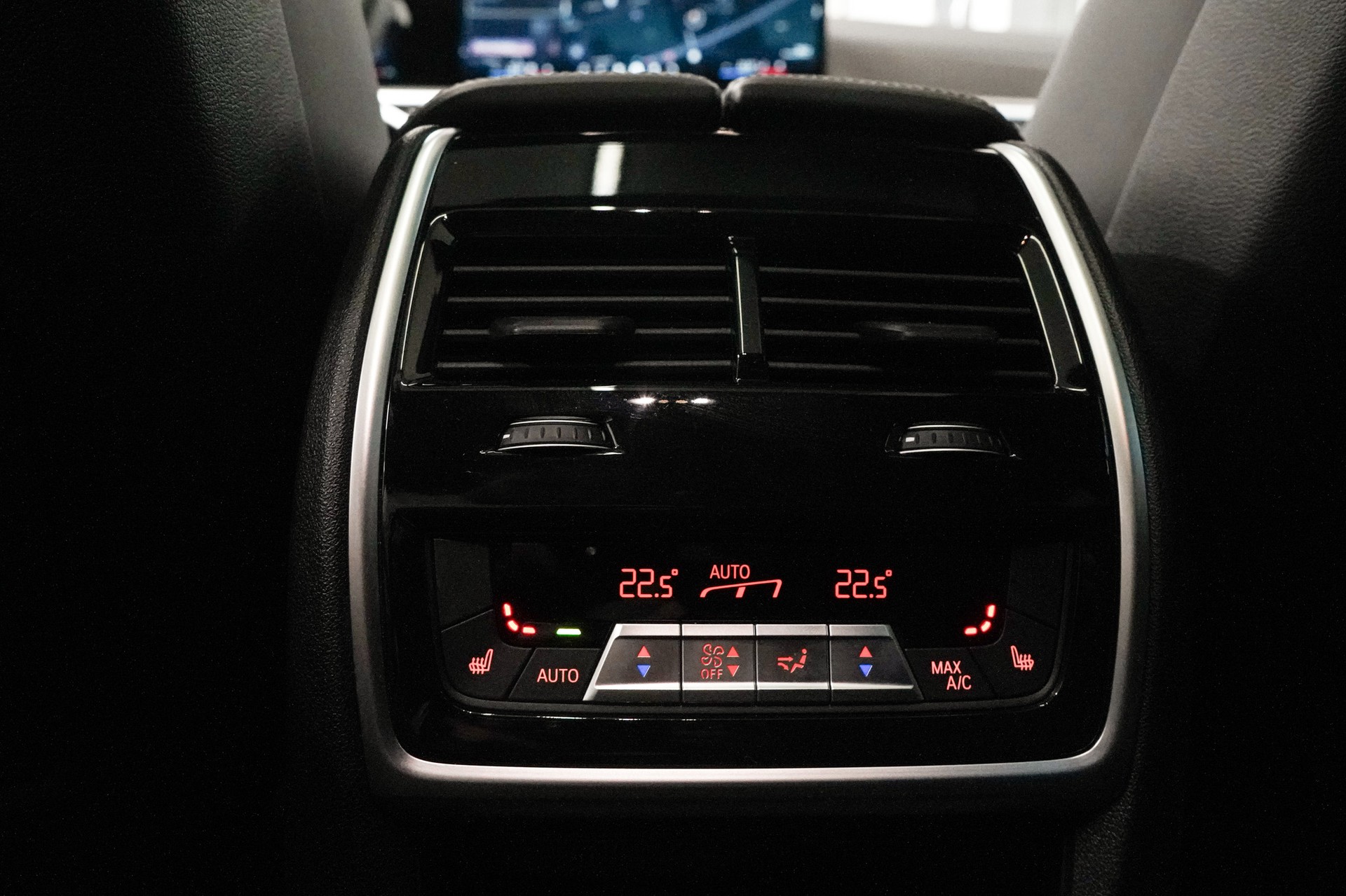 BMW X6 xDrive 48V 40d M Sport Pro Steptronic-image-30