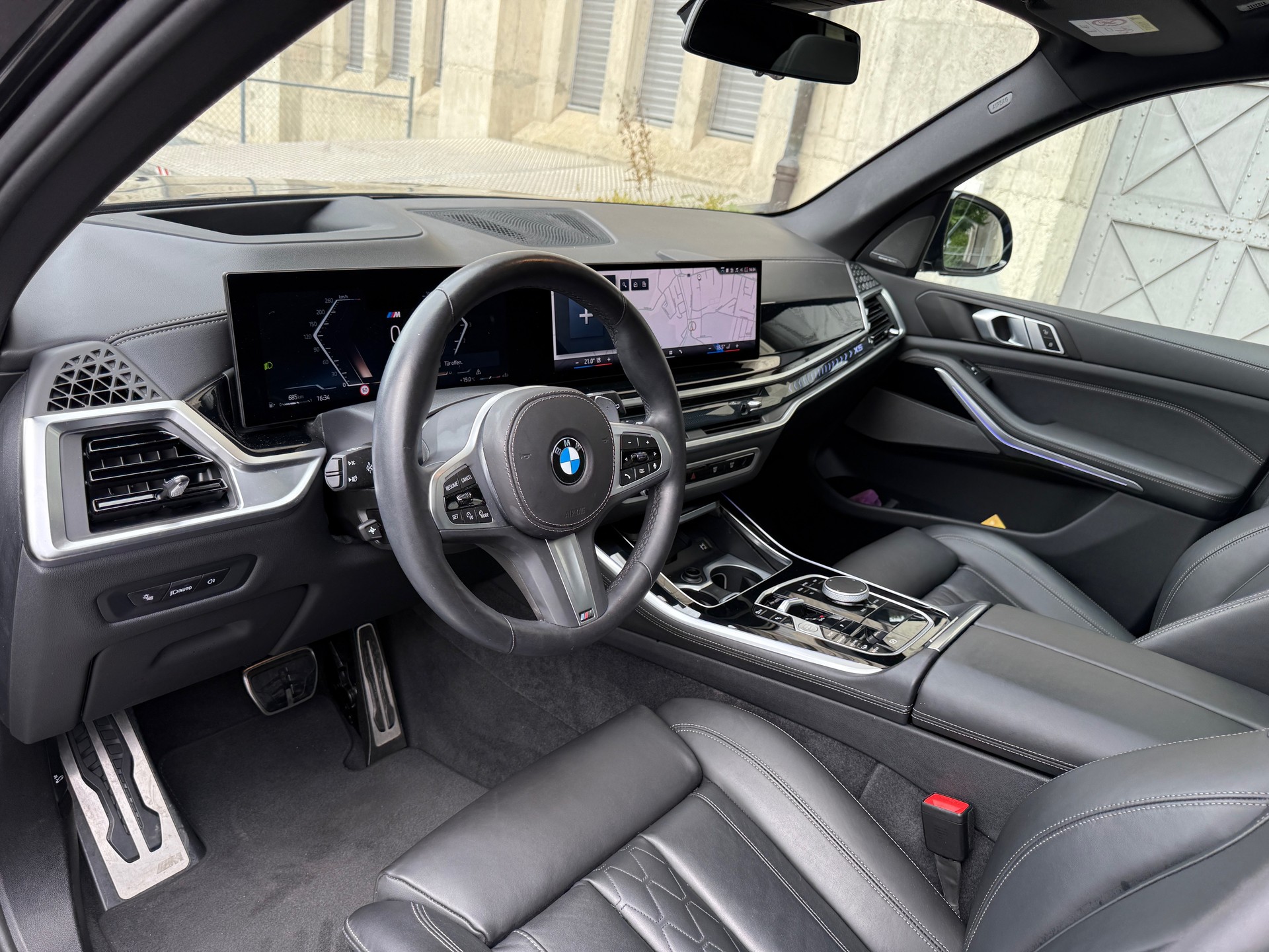 BMW X5 xDrive 48V 30d M Sport Pro Steptronic-image-4