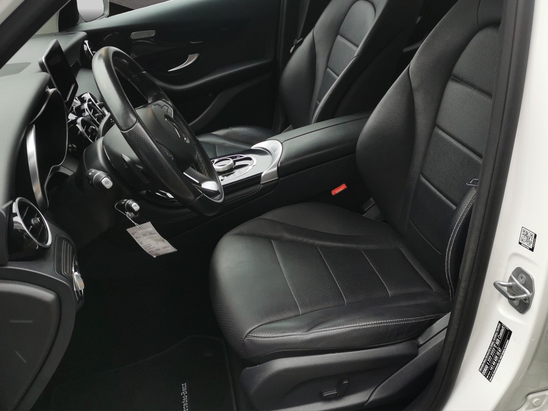 MERCEDES-BENZ GLC 250d Off-Road 4Matic 9G-Tronic-image-9
