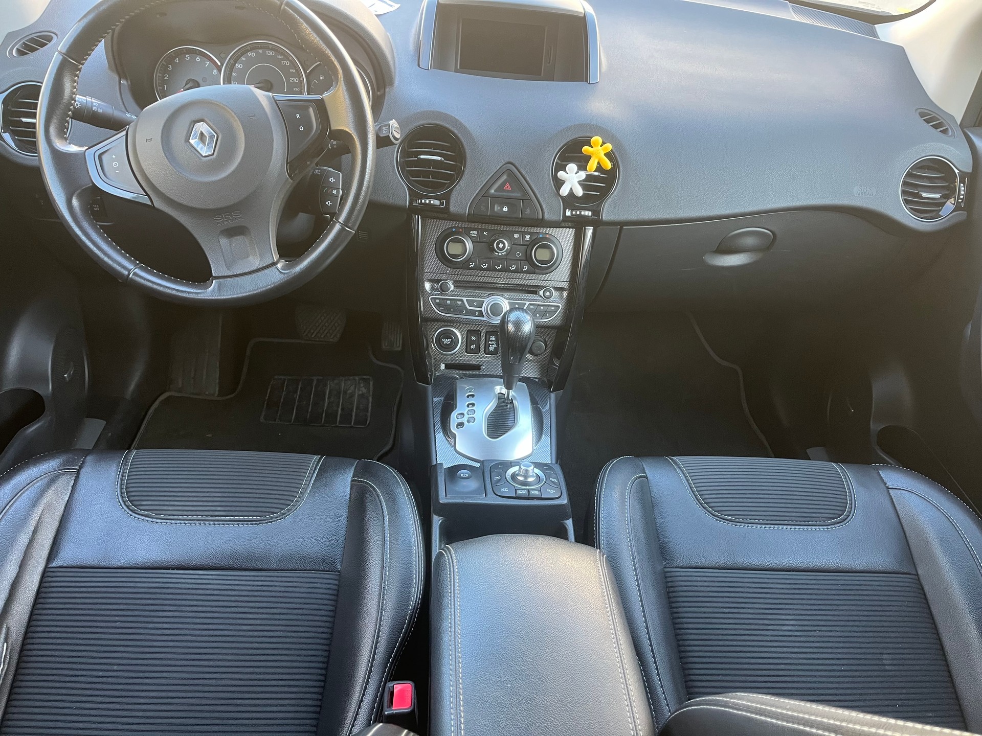 RENAULT Koleos 2.5 Bose 4x4 CVT-image-7