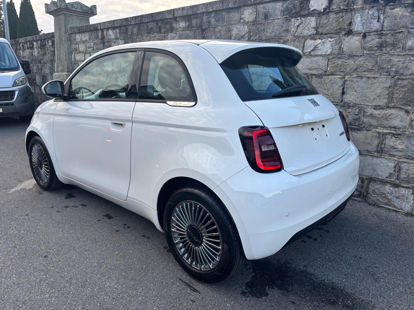 FIAT 500 1.0 Hybrid 65 cv TORINO-image-1
