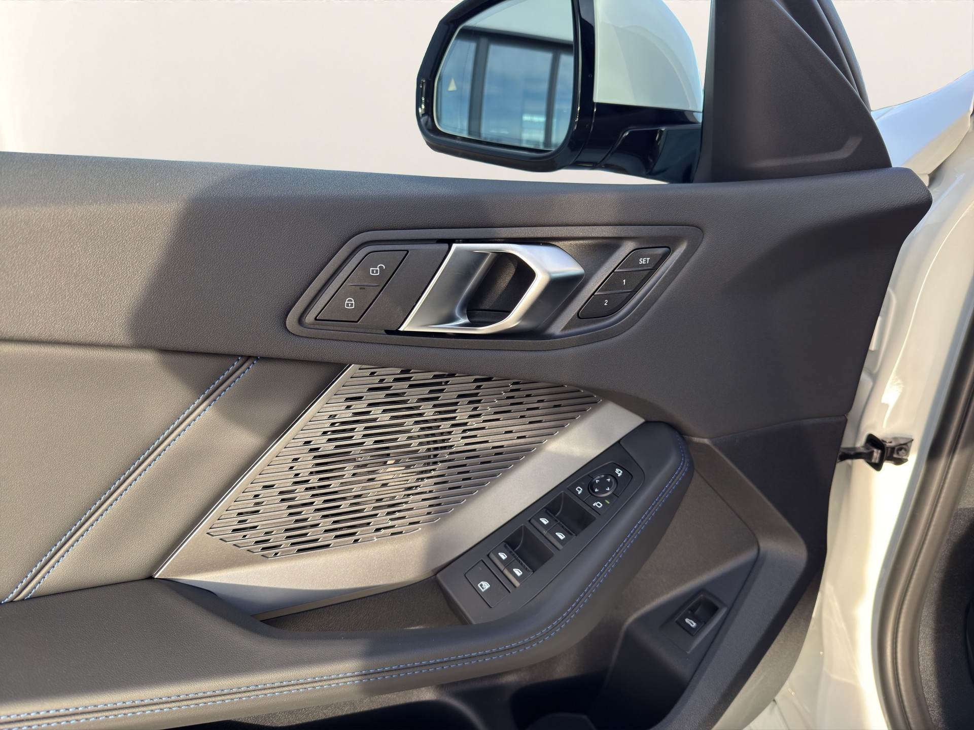 BMW 120 M Sport Steptronic-image-16