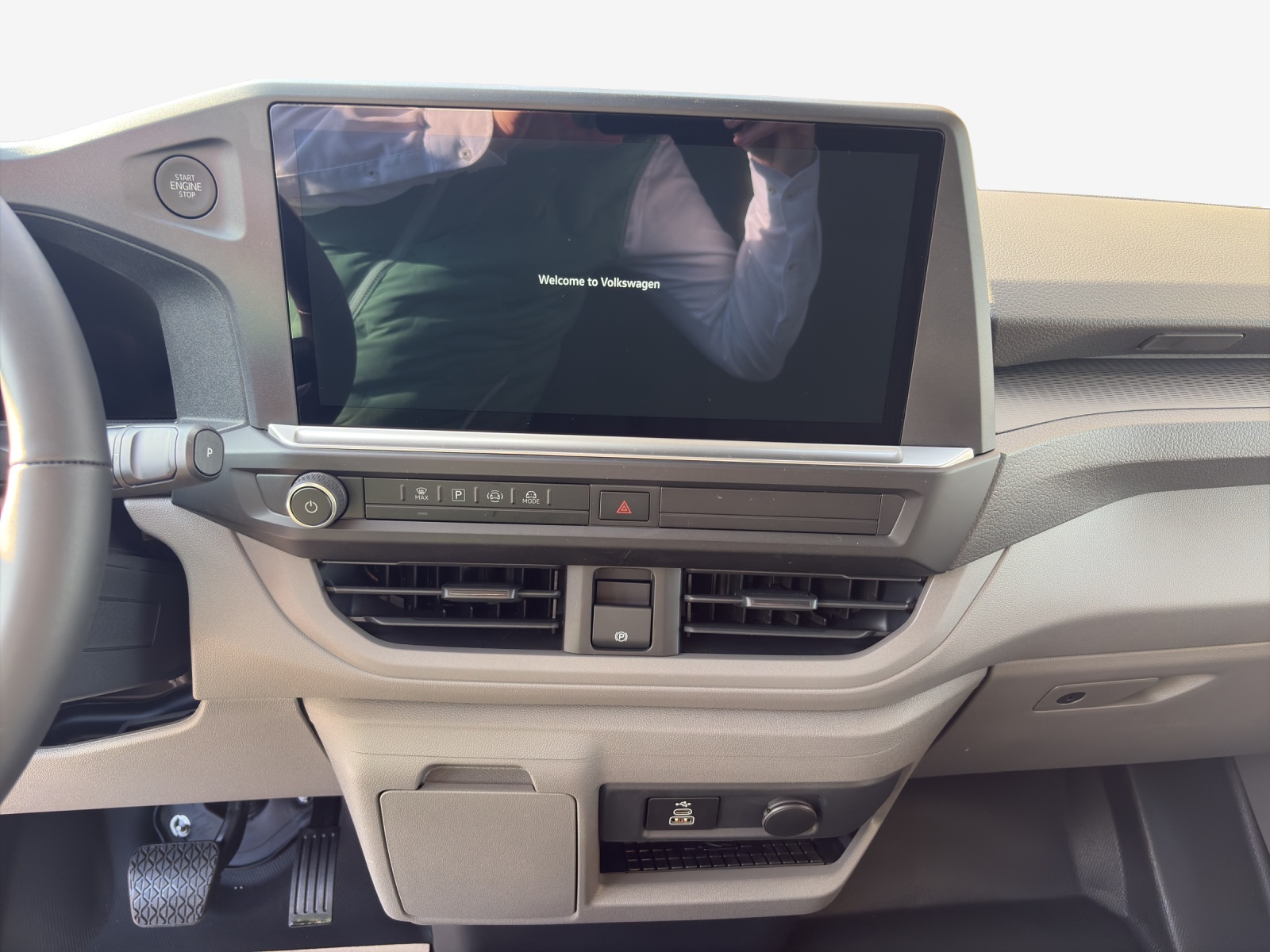 VW Transporter 2.0 TDI 4Motion Automat-image-10