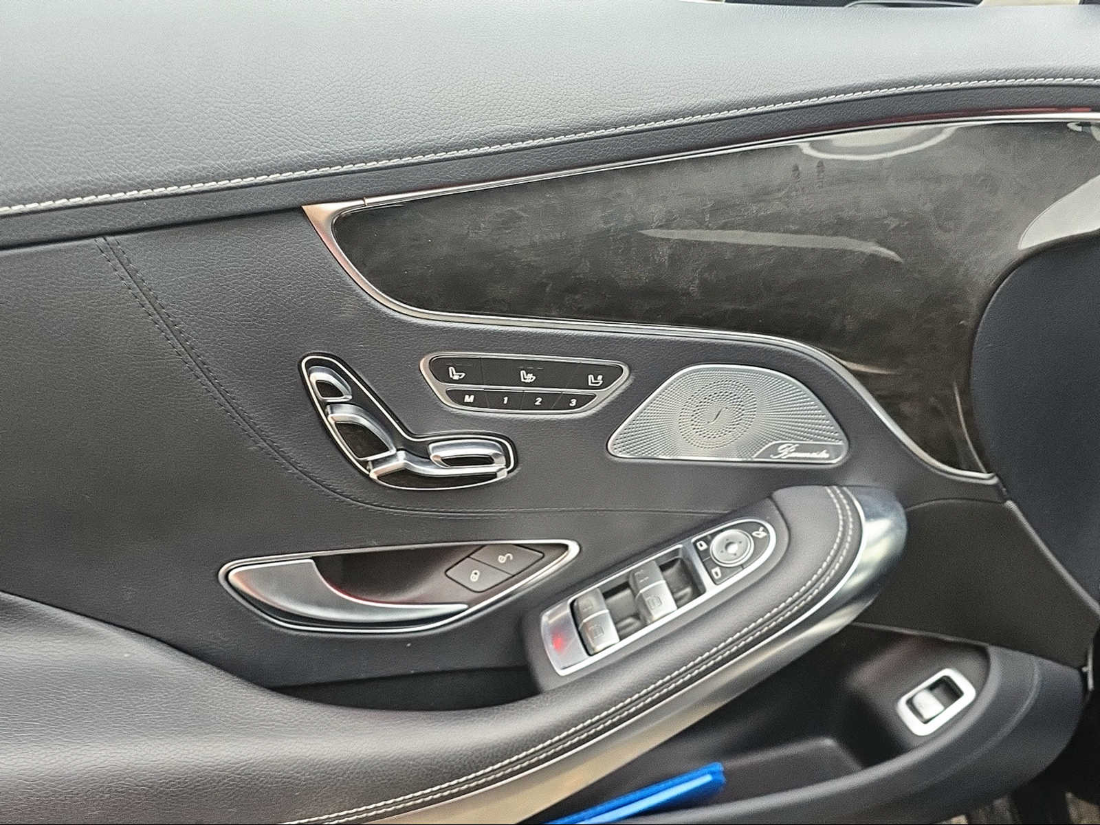 MERCEDES-BENZ S 400 Coupé 4Matic 7G-Tronic-image-15