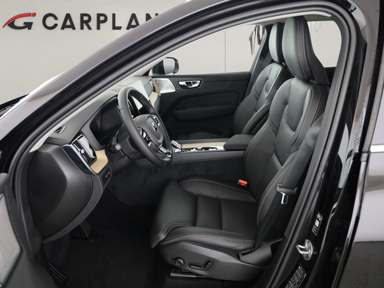 VOLVO XC60 2.0 T6 TE Ultra Bright eAWD-image-6