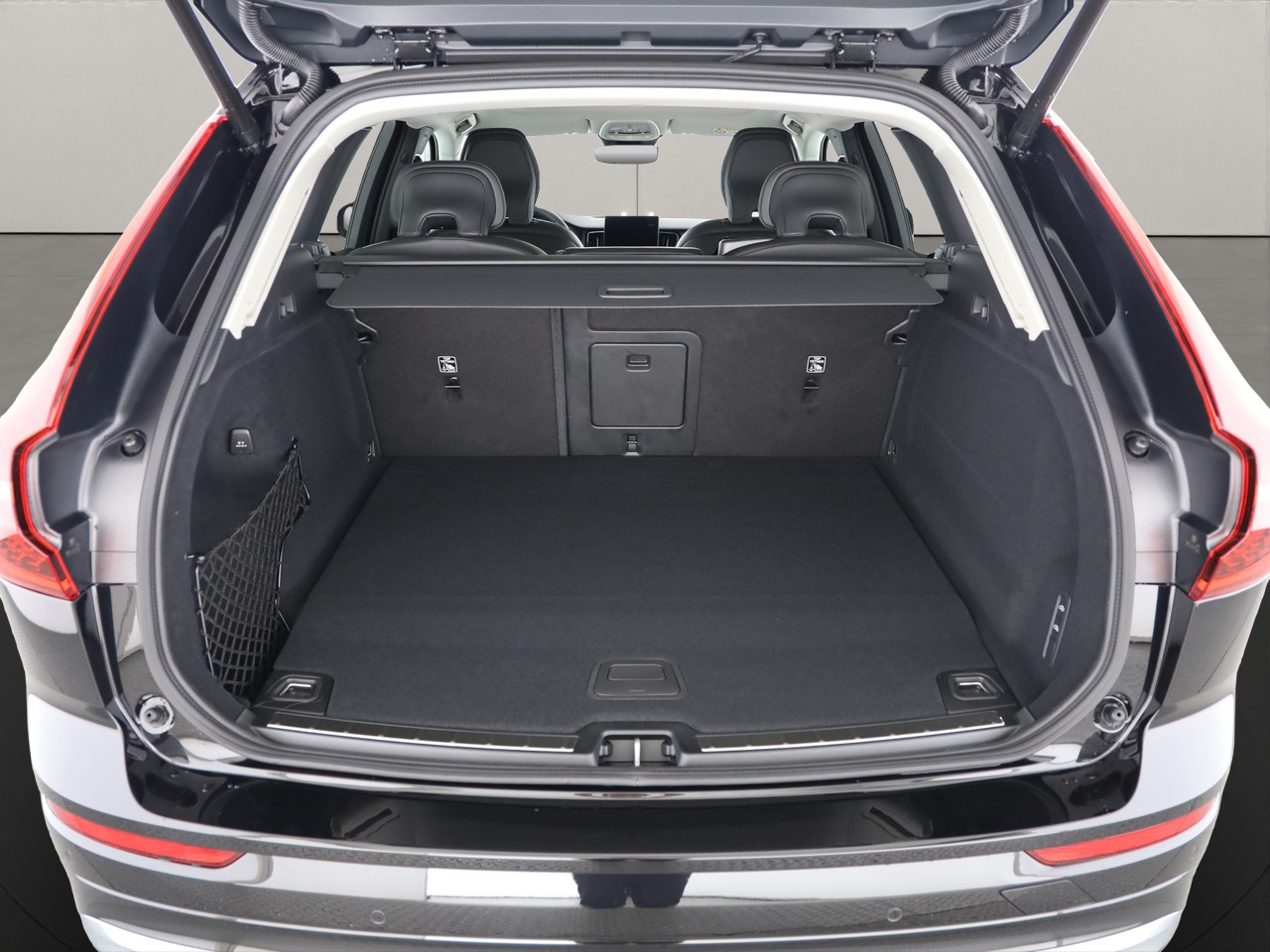 VOLVO XC60 2.0 T6 TE Ultra Bright eAWD-image-3