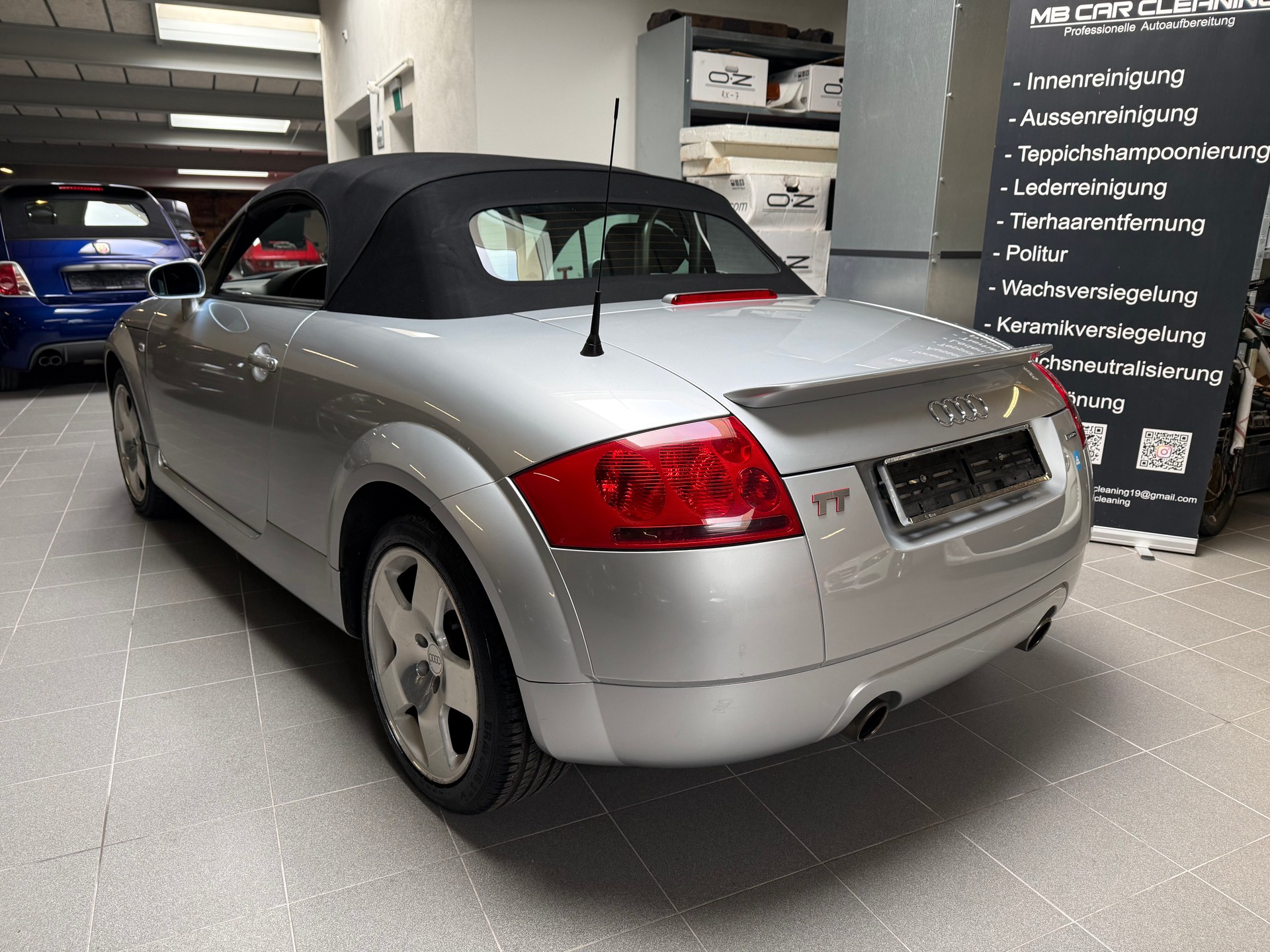 AUDI TT Roadster 1.8 T quattro-image-11