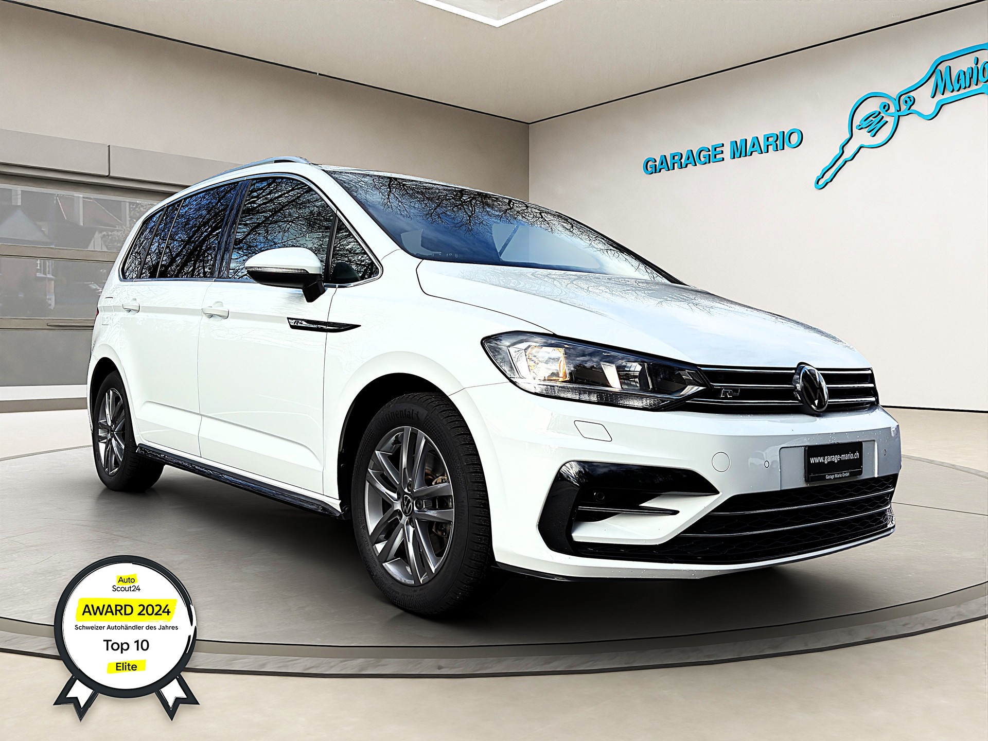 VW Touran 2.0 TDI BlueMotion * 7 Sitze * R-Line * Technology Highline DSG-image-0