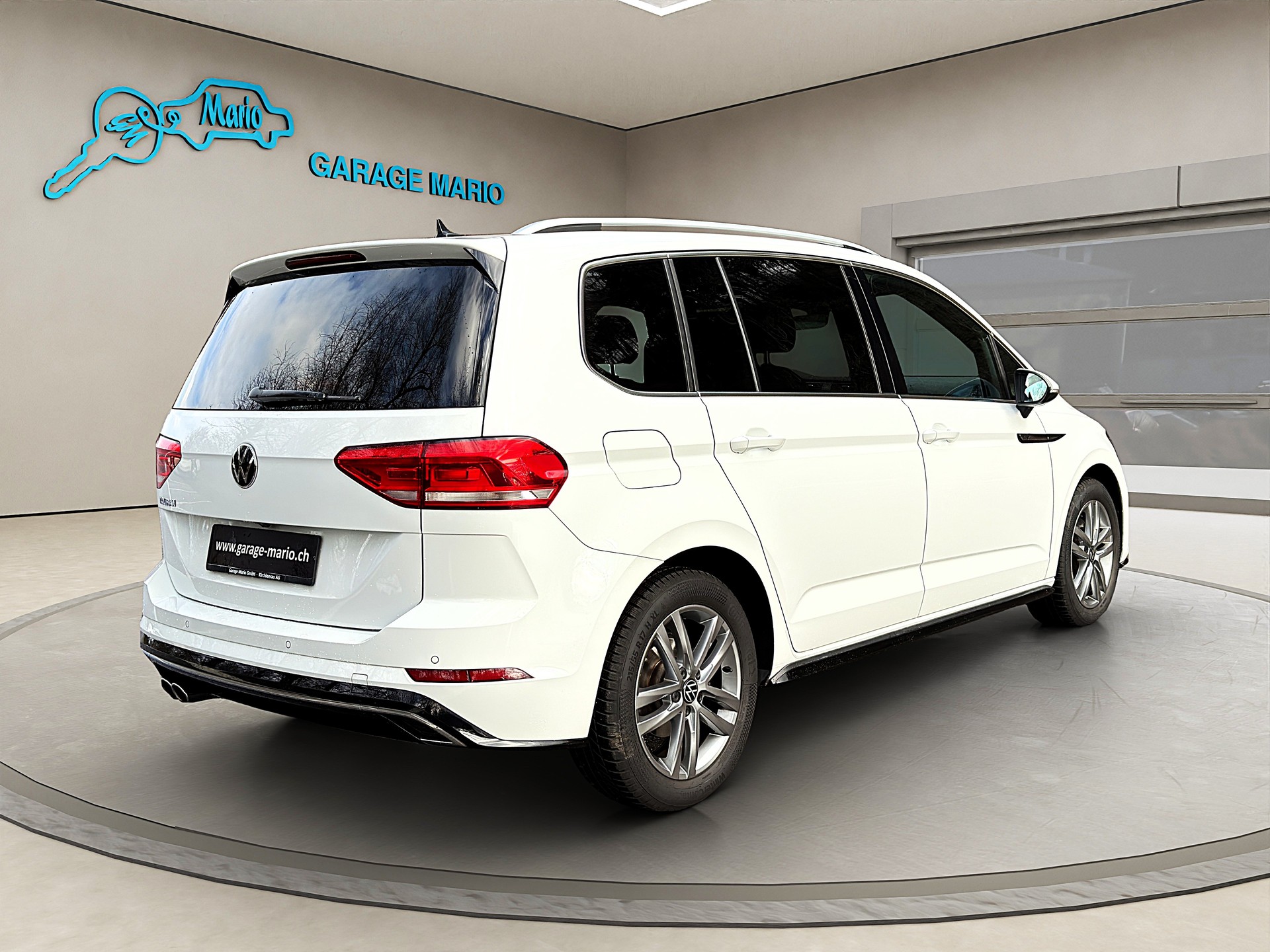 VW Touran 2.0 TDI BlueMotion * 7 Sitze * R-Line * Technology Highline DSG-image-4