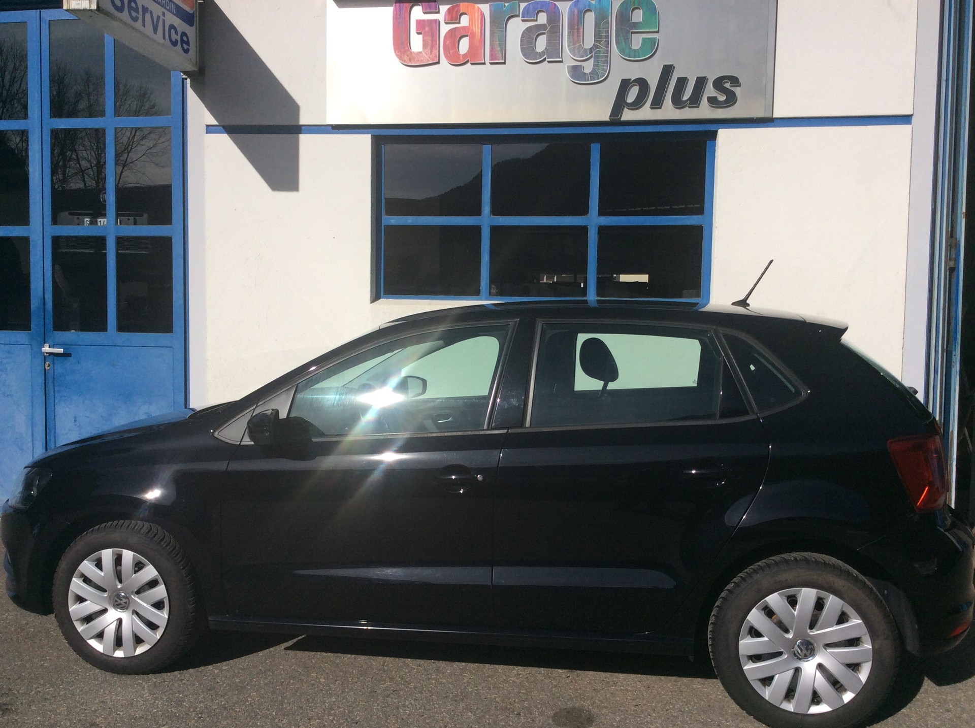 VW Polo 1.0 BMT Trendline-image-1