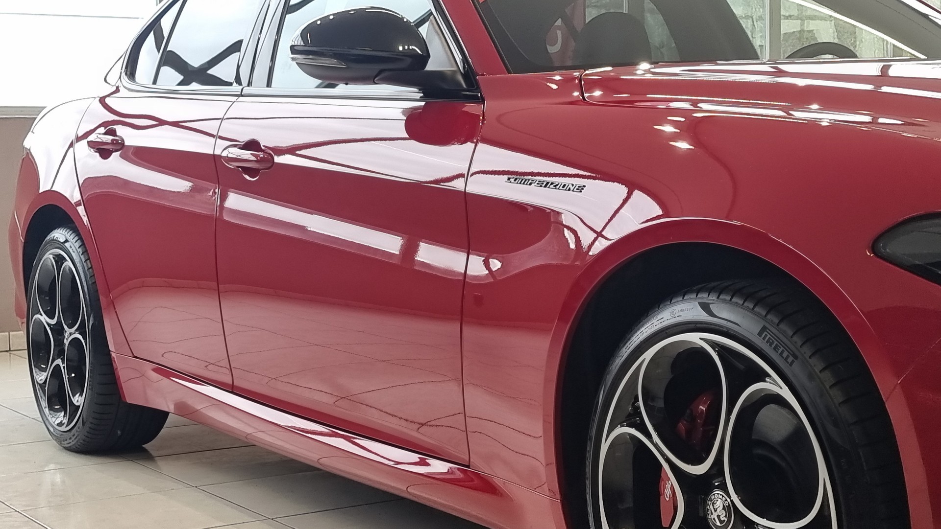ALFA ROMEO Giulia 2.0 Q4 Competizione-image-9