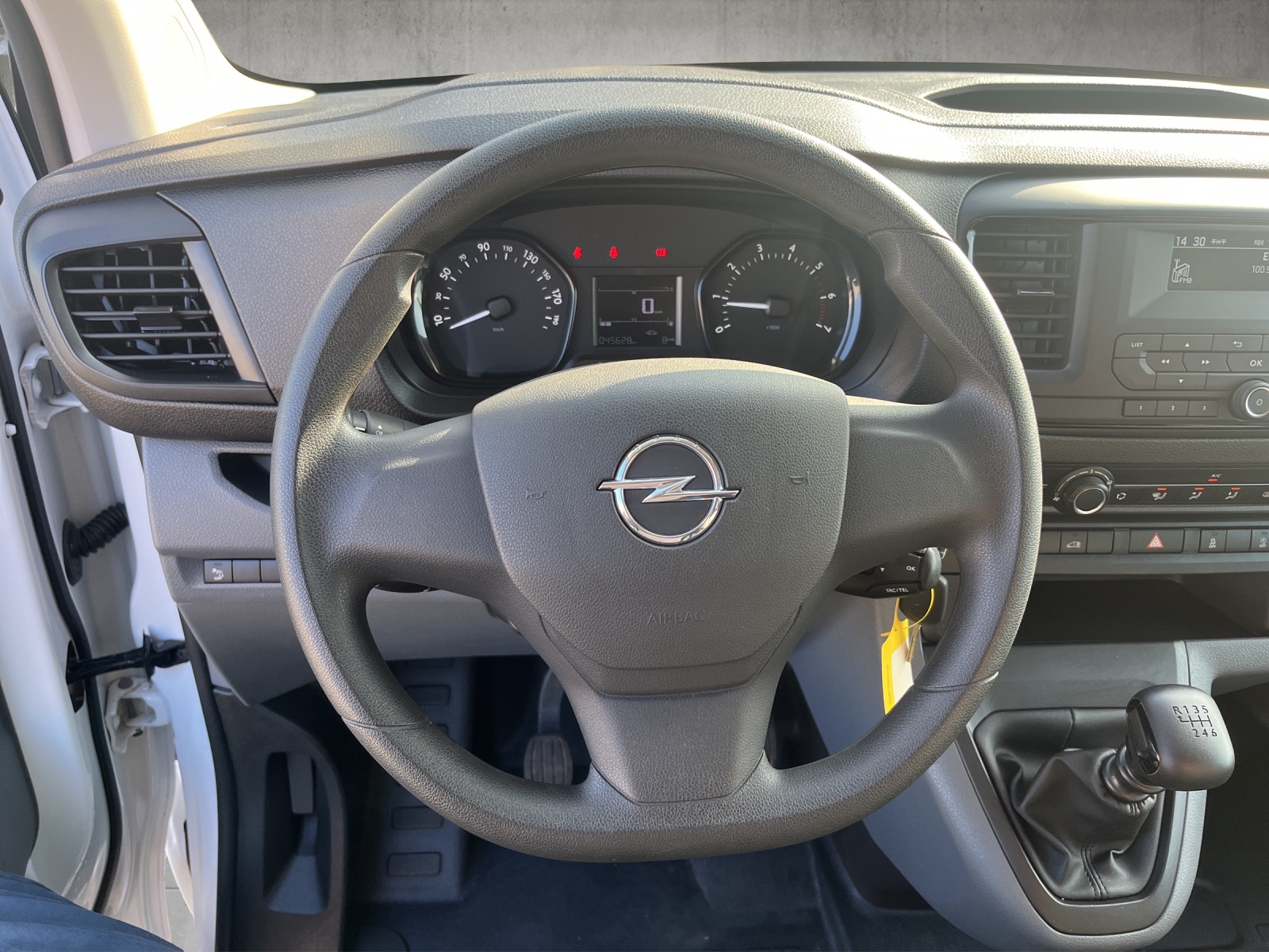 OPEL Vivaro Cargo 3.1 t M 2.0 CDTI 122 Enjoy S/S-image-11